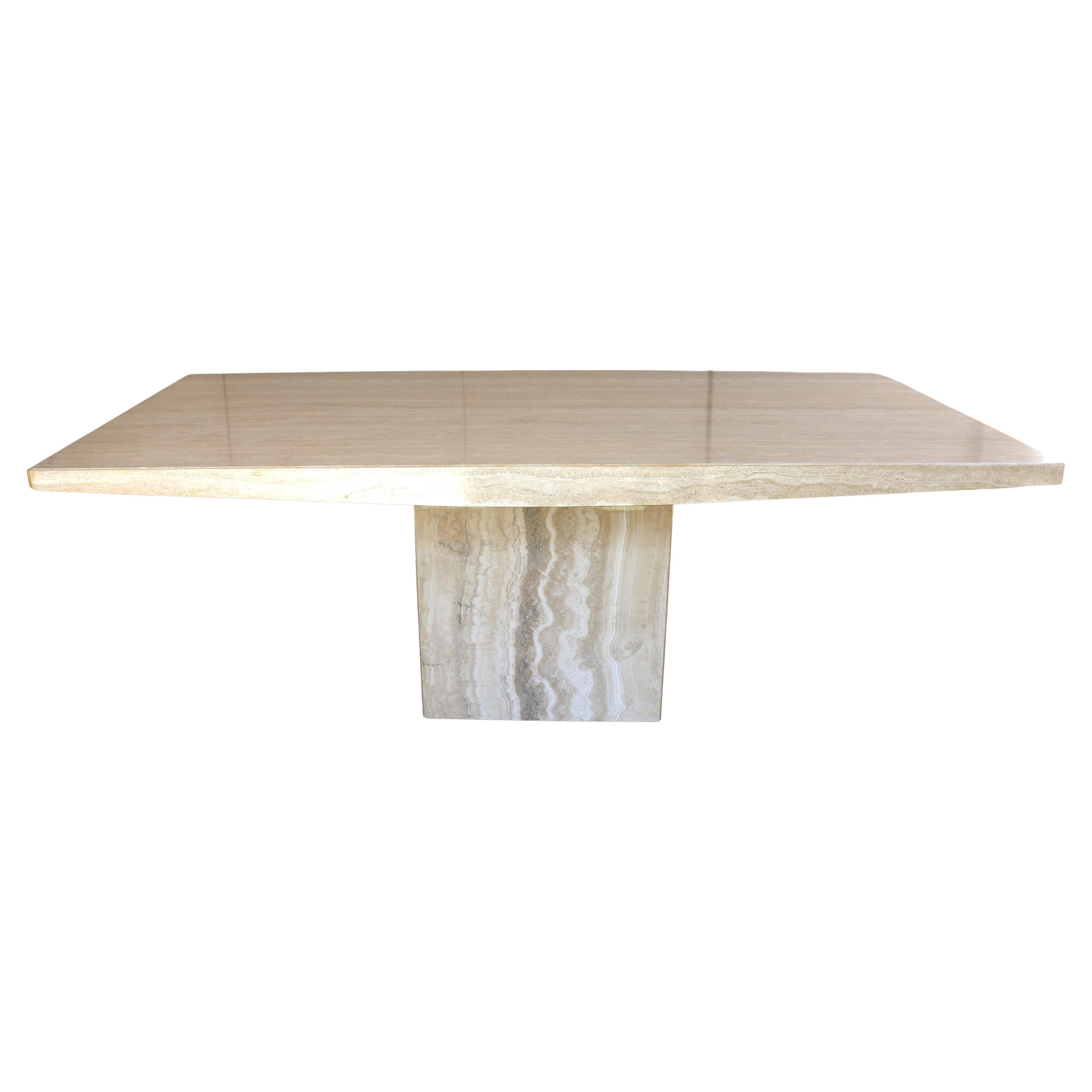 1980 Mid-Century Italian Postmodern Table de salle à manger en marbre beige