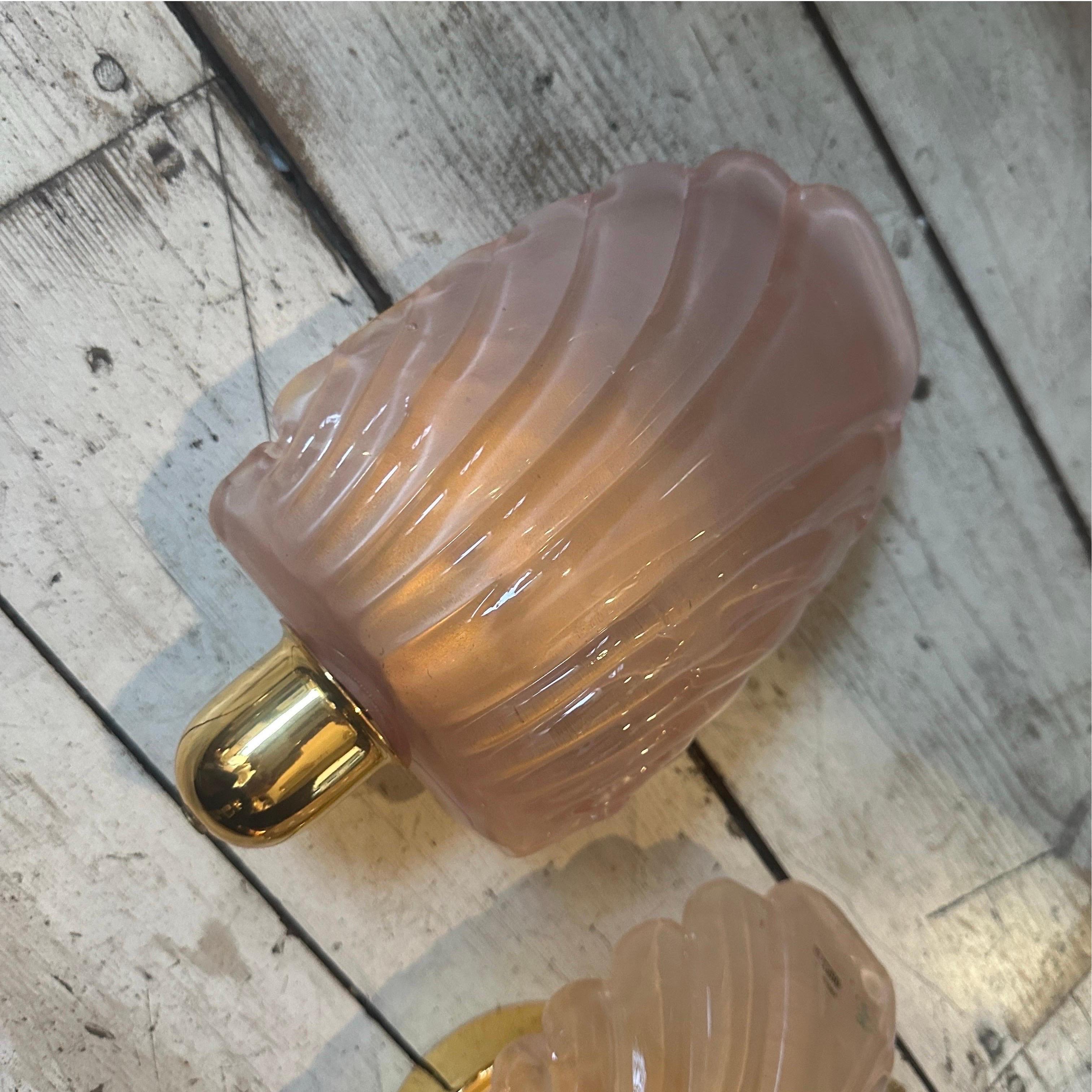 20th Century 1980s Mid-century Modern Brass and Shell Shaped Pink Murano Glass Wall Sconces