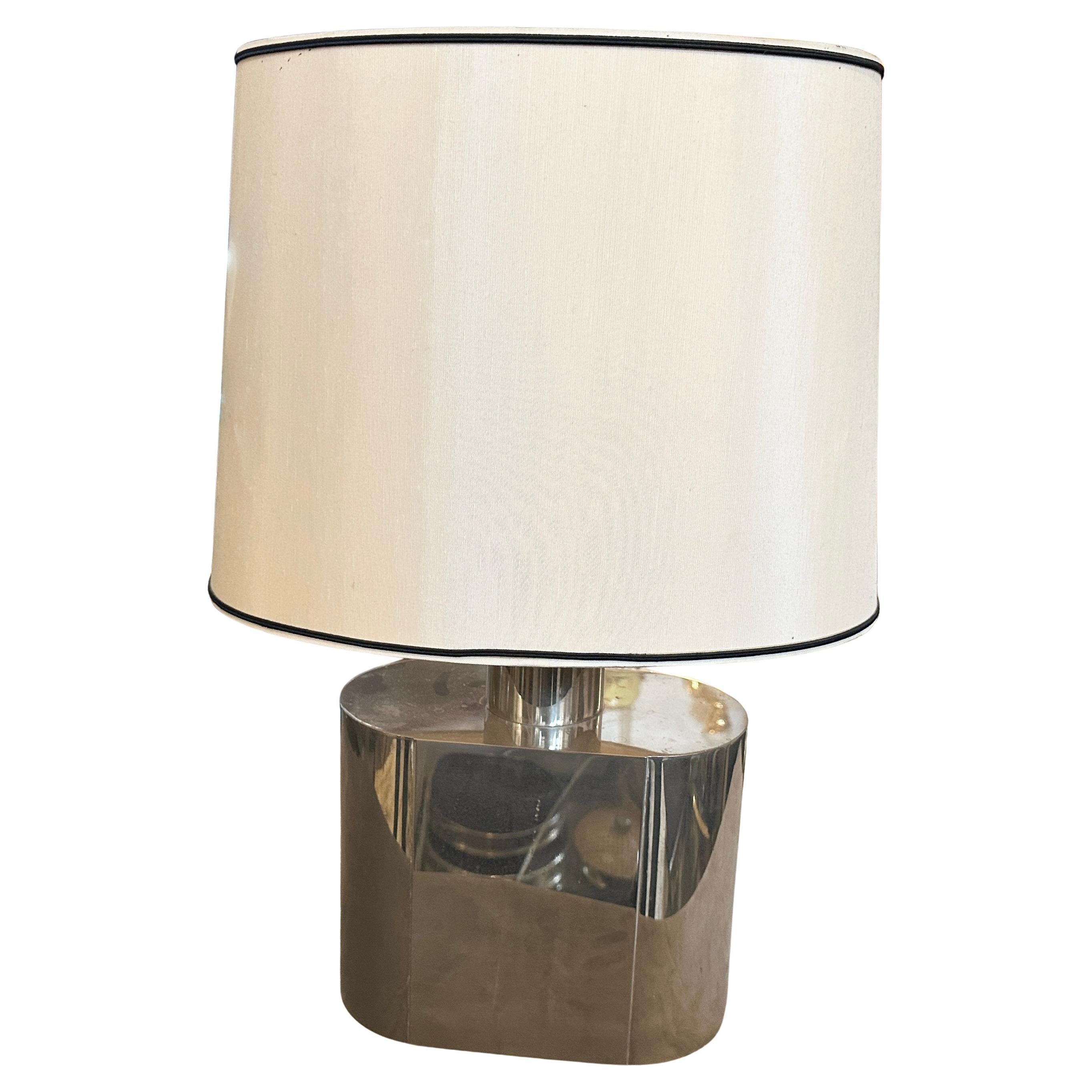 Lampe de table ovale en acier Tommaso Barbi, moderne du milieu du siècle dernier, années 1980