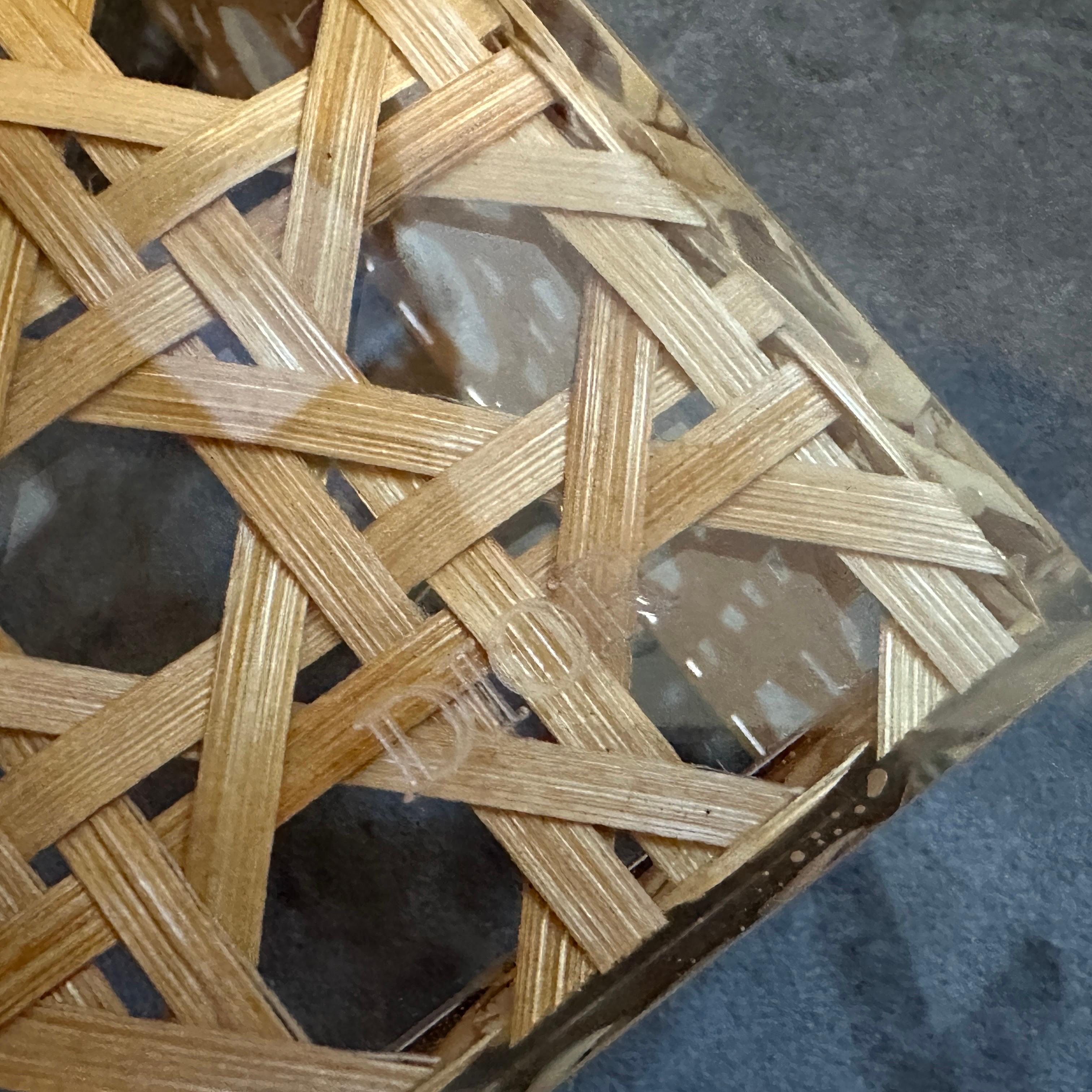 Scatola di lusso in plexiglass e paglia di Vienna della metà del secolo scorso di Dior Home in vendita 2