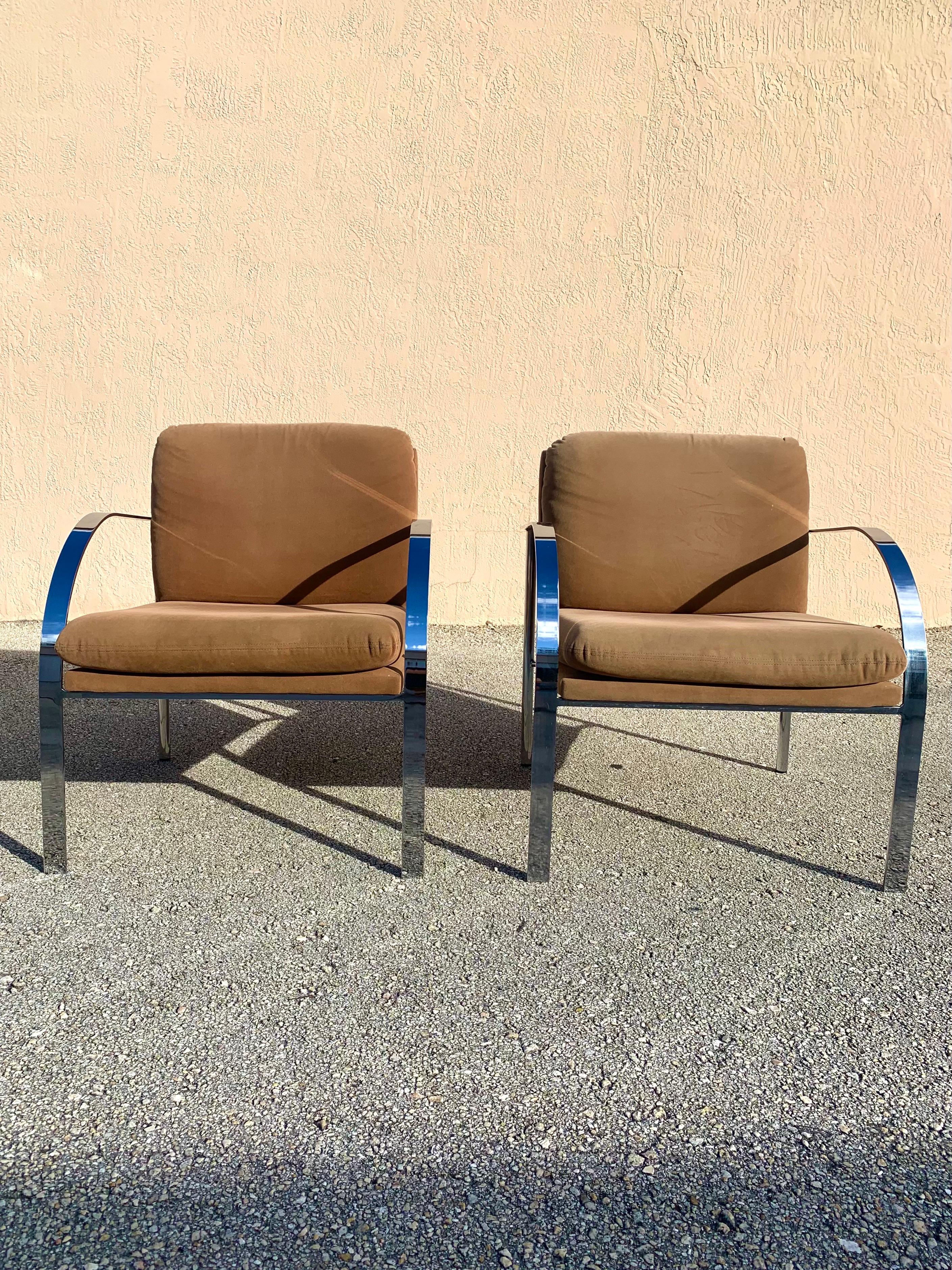 Unknown 1980s Milo Baughman Style Mid-Century Modern Flat Bar Chrome Lounge Chairs For Sale