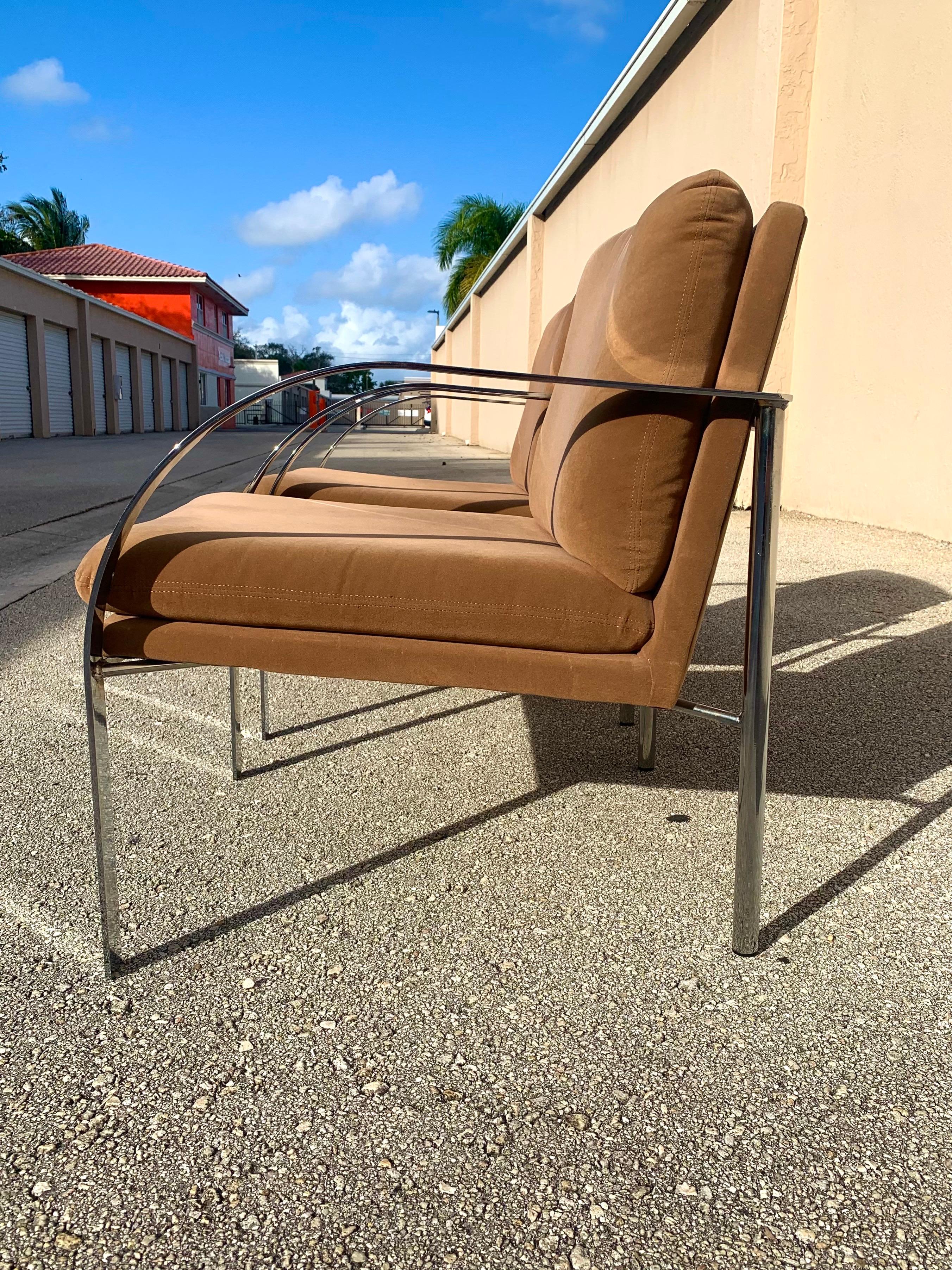 1980s Milo Baughman Style Mid-Century Modern Flat Bar Chrome Lounge Chairs In Good Condition For Sale In Boynton Beach, FL