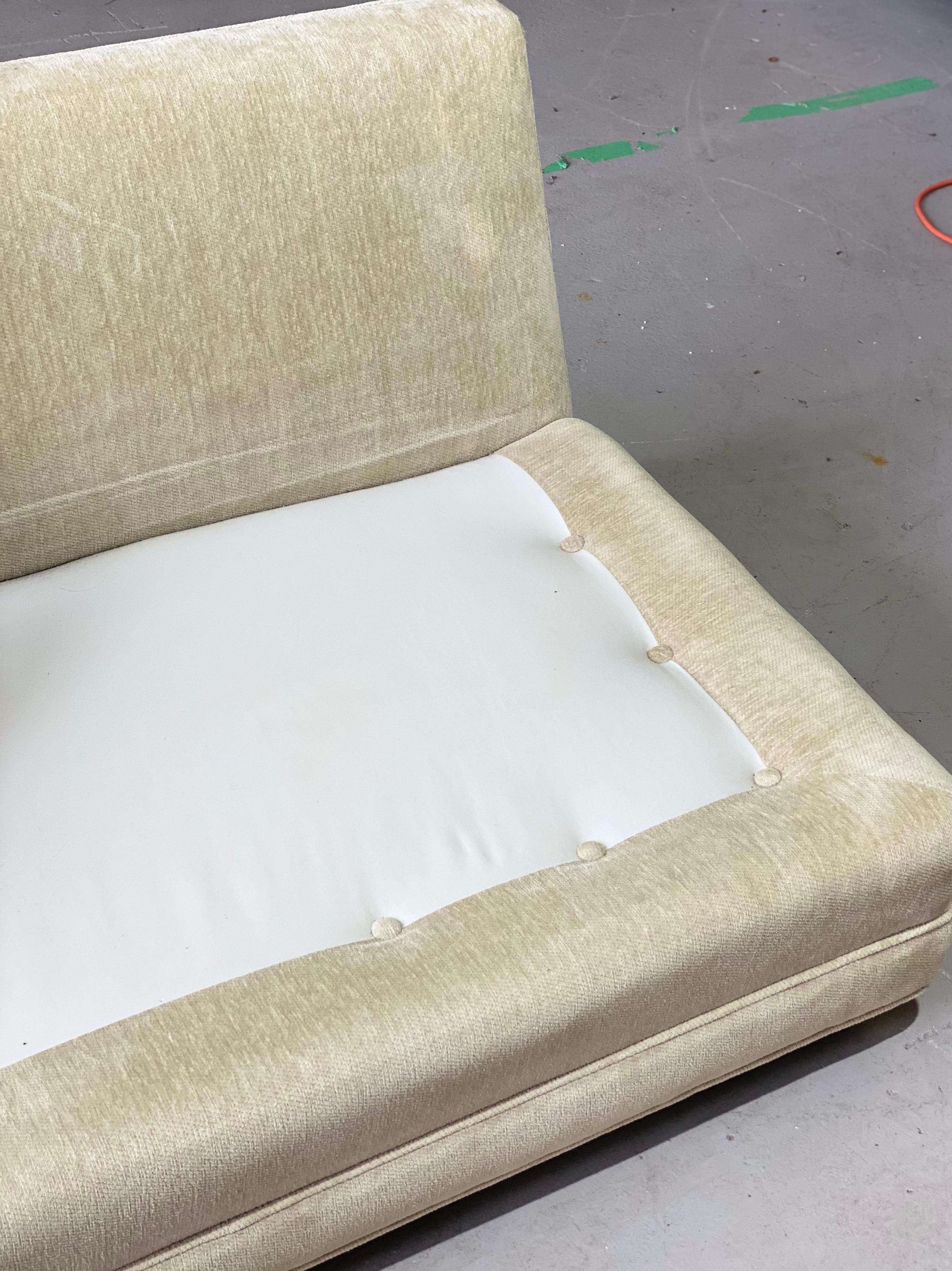 1980s Milo Baughman Style Three Piece L-Shaped Sectional 2