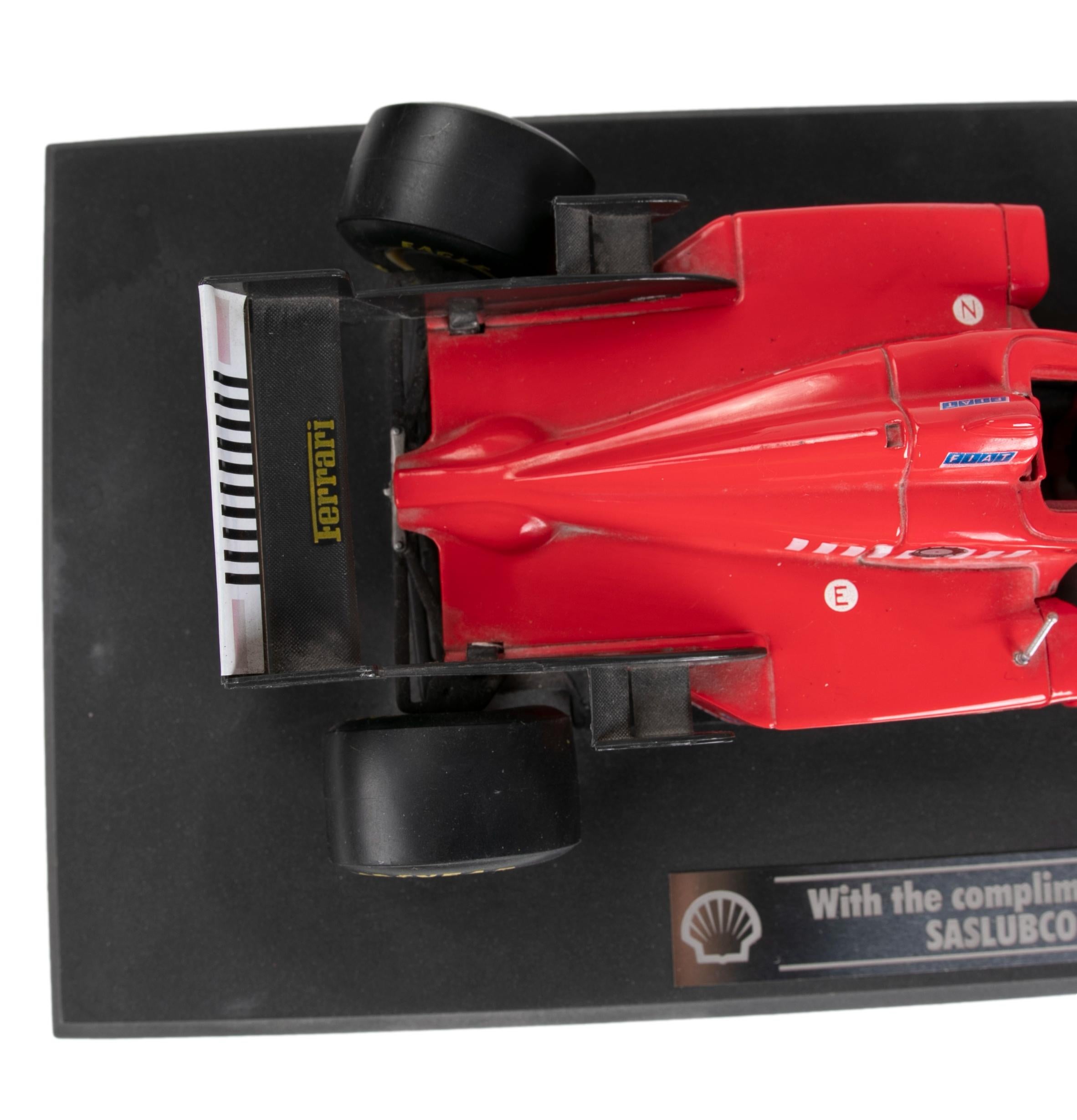 20ième siècle Voiture miniature Ferrari des années 1980 en vente