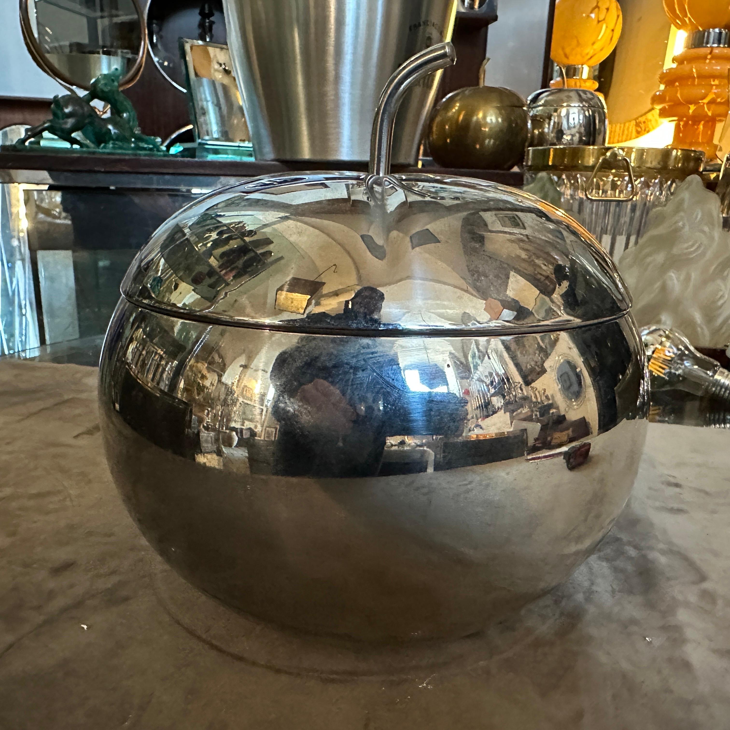 Cubitera minimalista plateada de los años 80 atribuida a Teghini Firenze Chapado en plata en venta