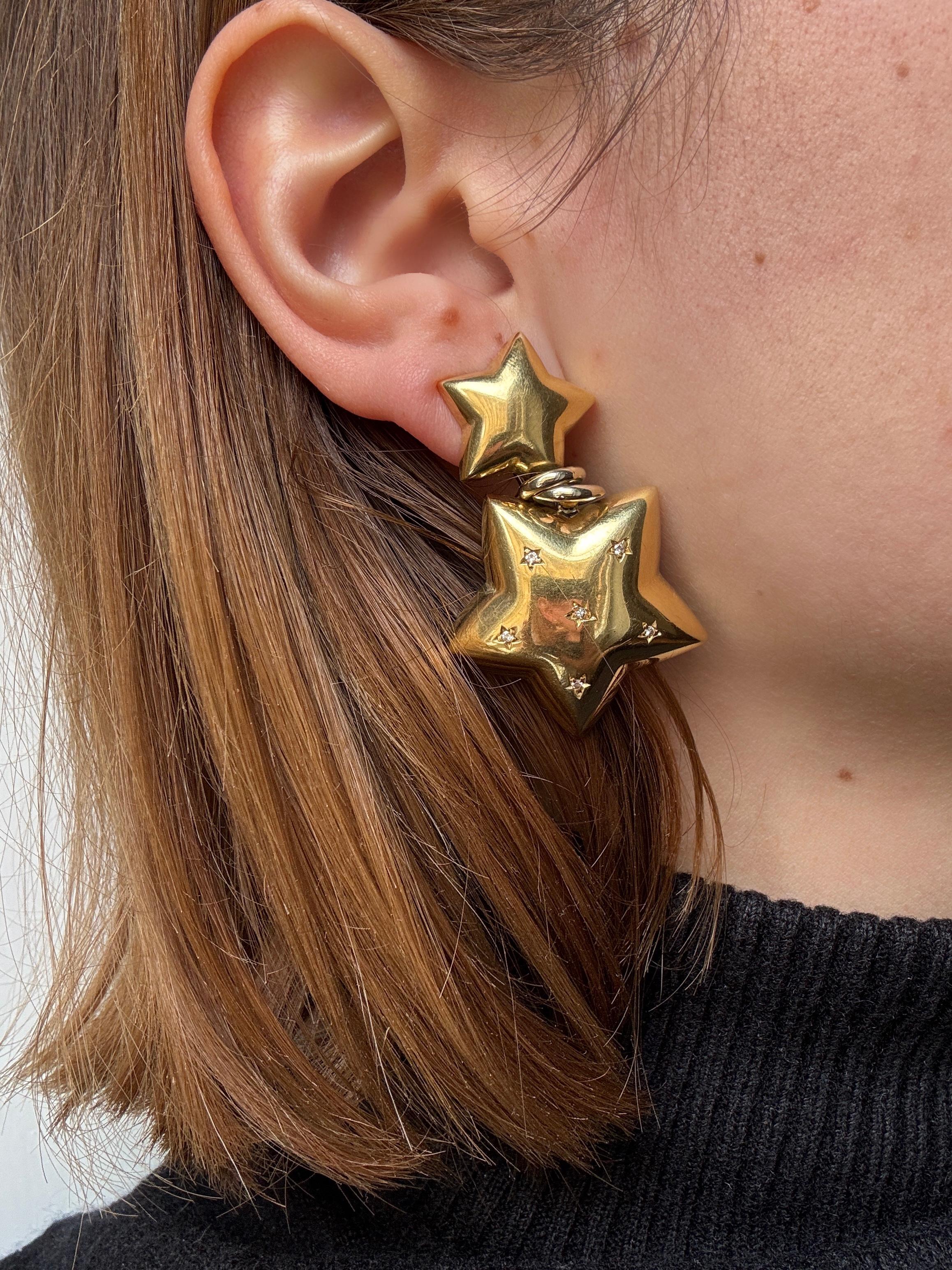 1980s Modern 18K Yellow Gold Diamonds Clip-on Stars Unsigned Italian Earrings For Sale 6