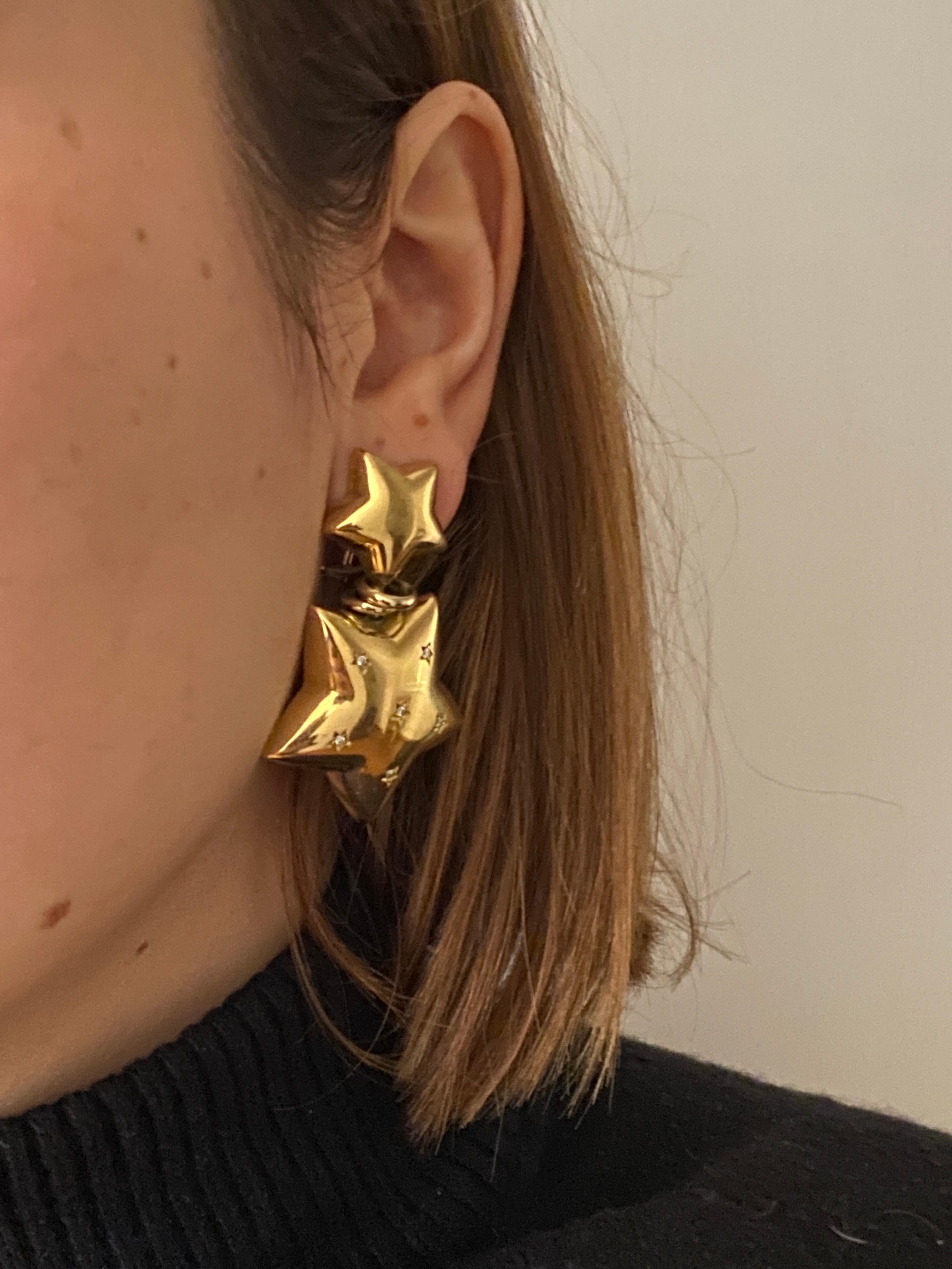 1980s Modern 18K Yellow Gold Diamonds Clip-on Stars Unsigned Italian Earrings For Sale 8