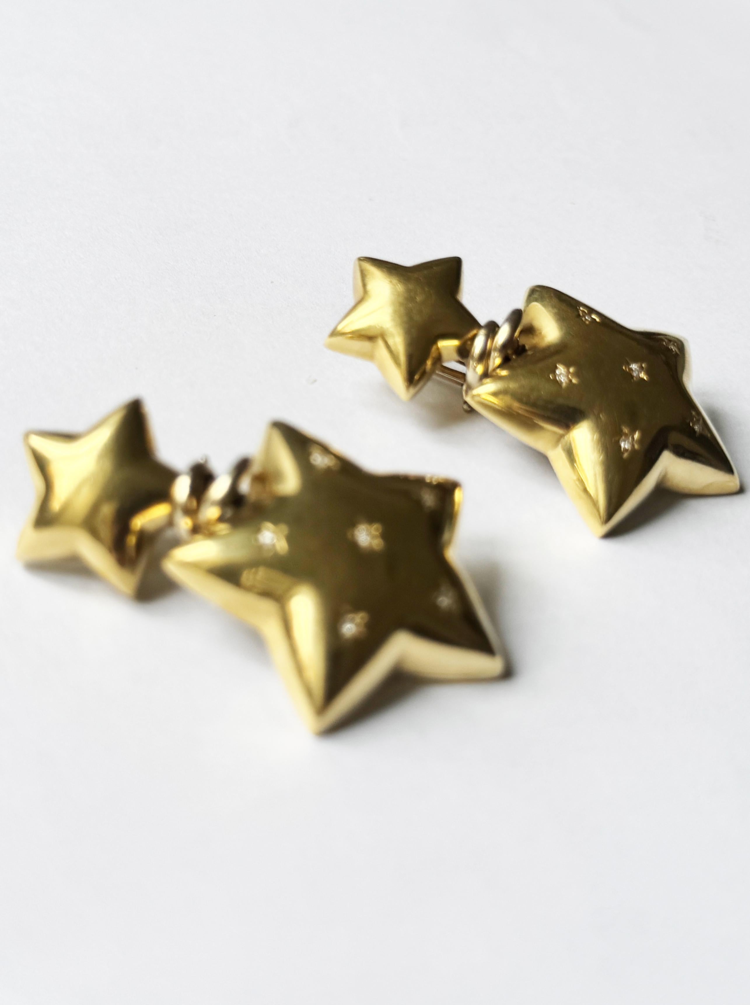 1980s Modern 18K Yellow Gold Diamonds Clip-on Stars Unsigned Italian Earrings For Sale 3