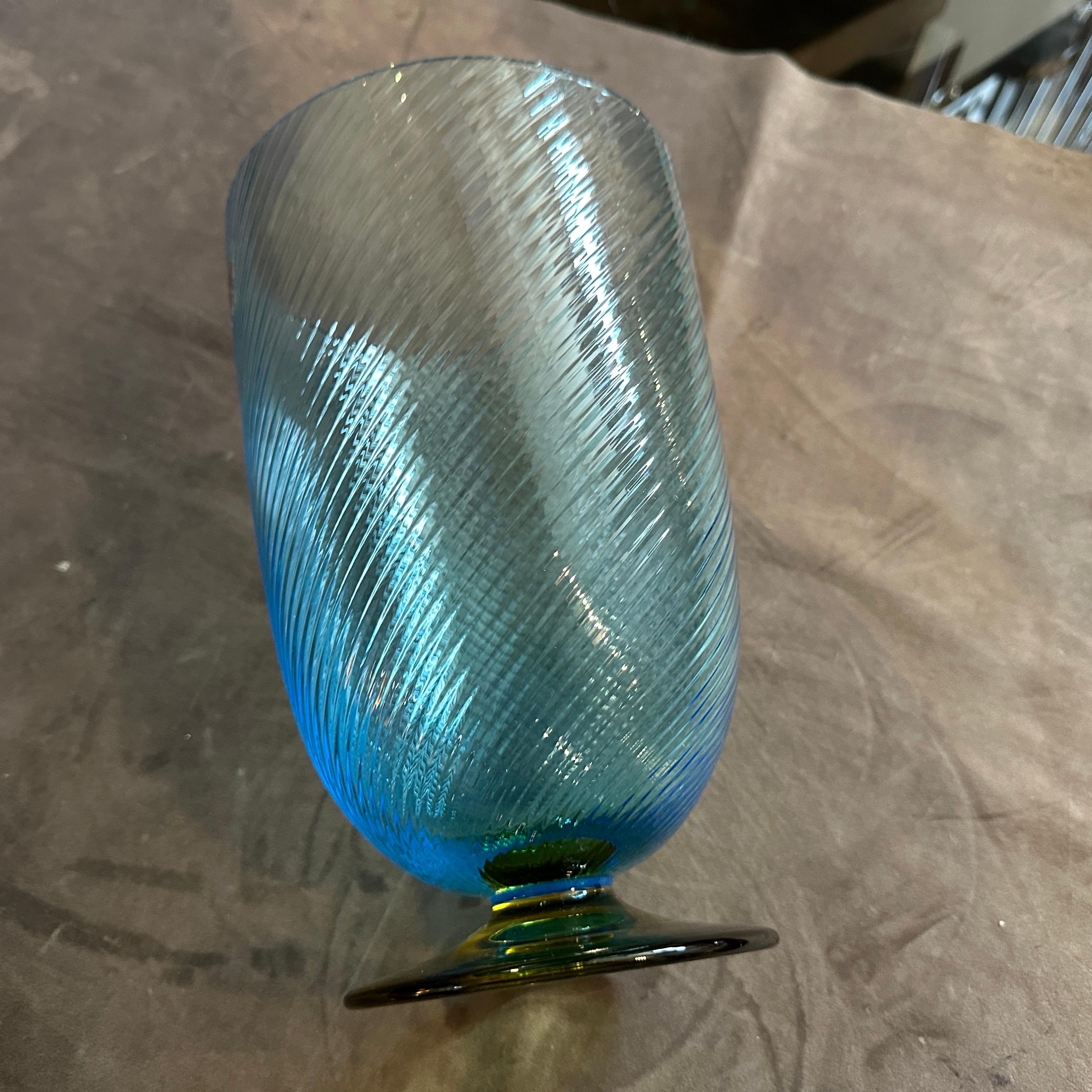 1980s Modern Blue and Yellow Murano Glass Vase by Carlo Moretti In Excellent Condition For Sale In Aci Castello, IT