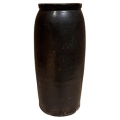 Jarrón moderno de cerámica marrón oscuro de los años 80