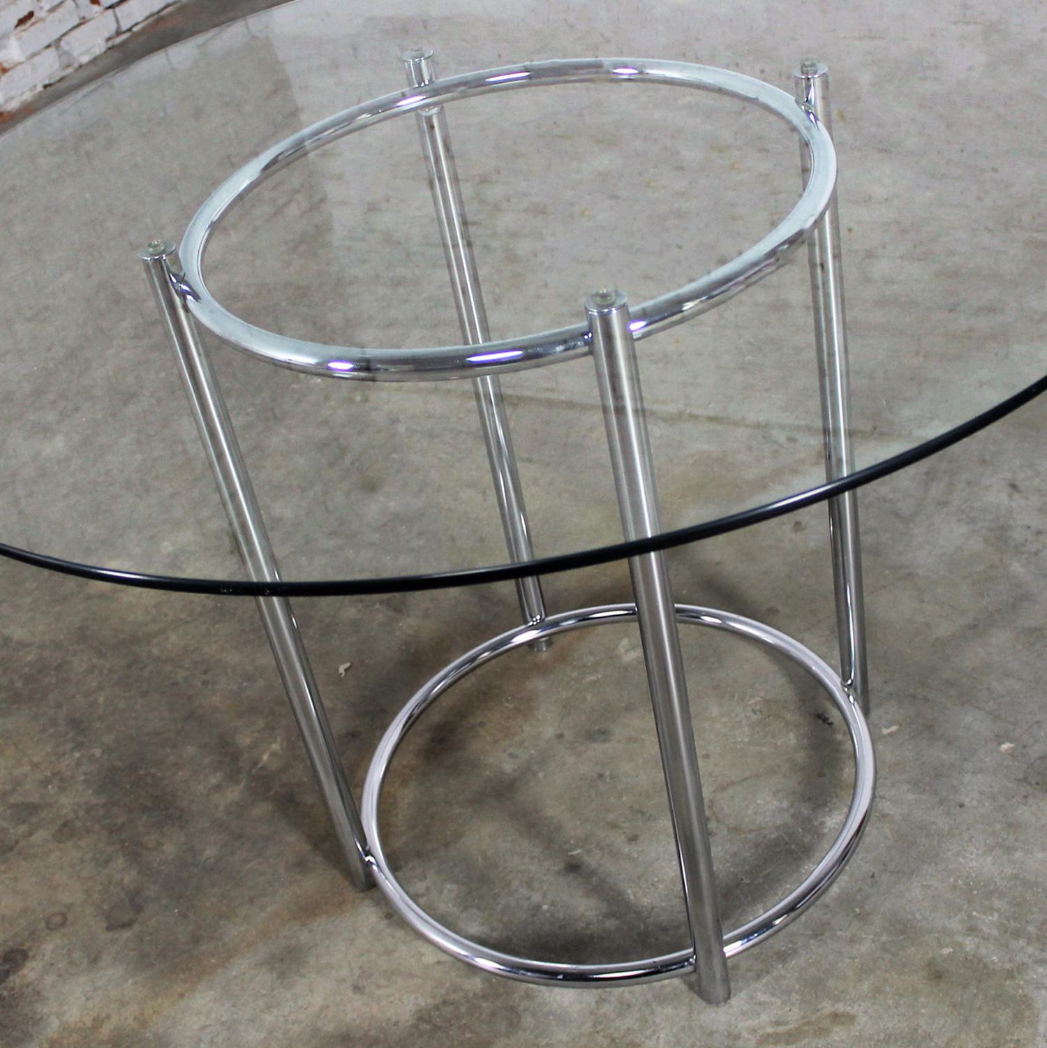 1980’s Modern Daystrom Dinette or Dining Table Chrome Frame & Round Glass Top 3