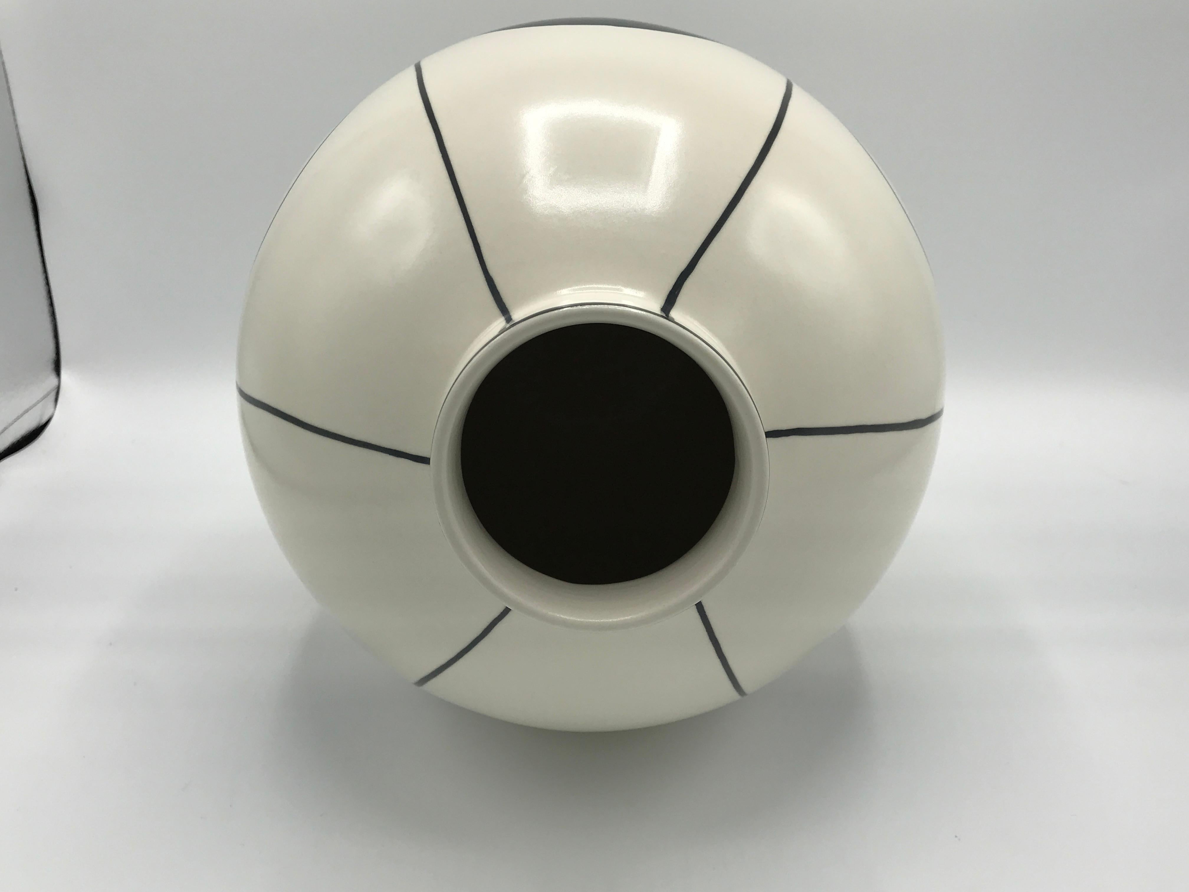 1980s Modern Gray and White Ceramic Vase 2