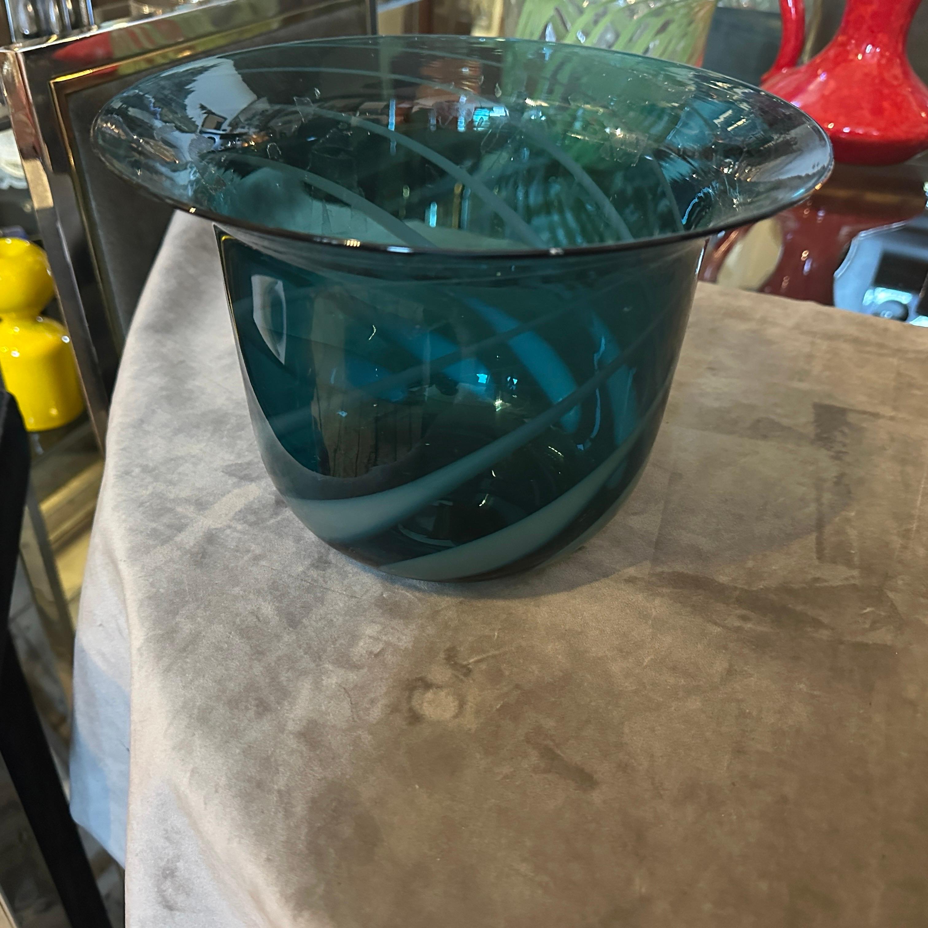 Vaso moderno anni '80 in vetro di Murano verde e grigio soffiato a mano di Venini in vendita 2