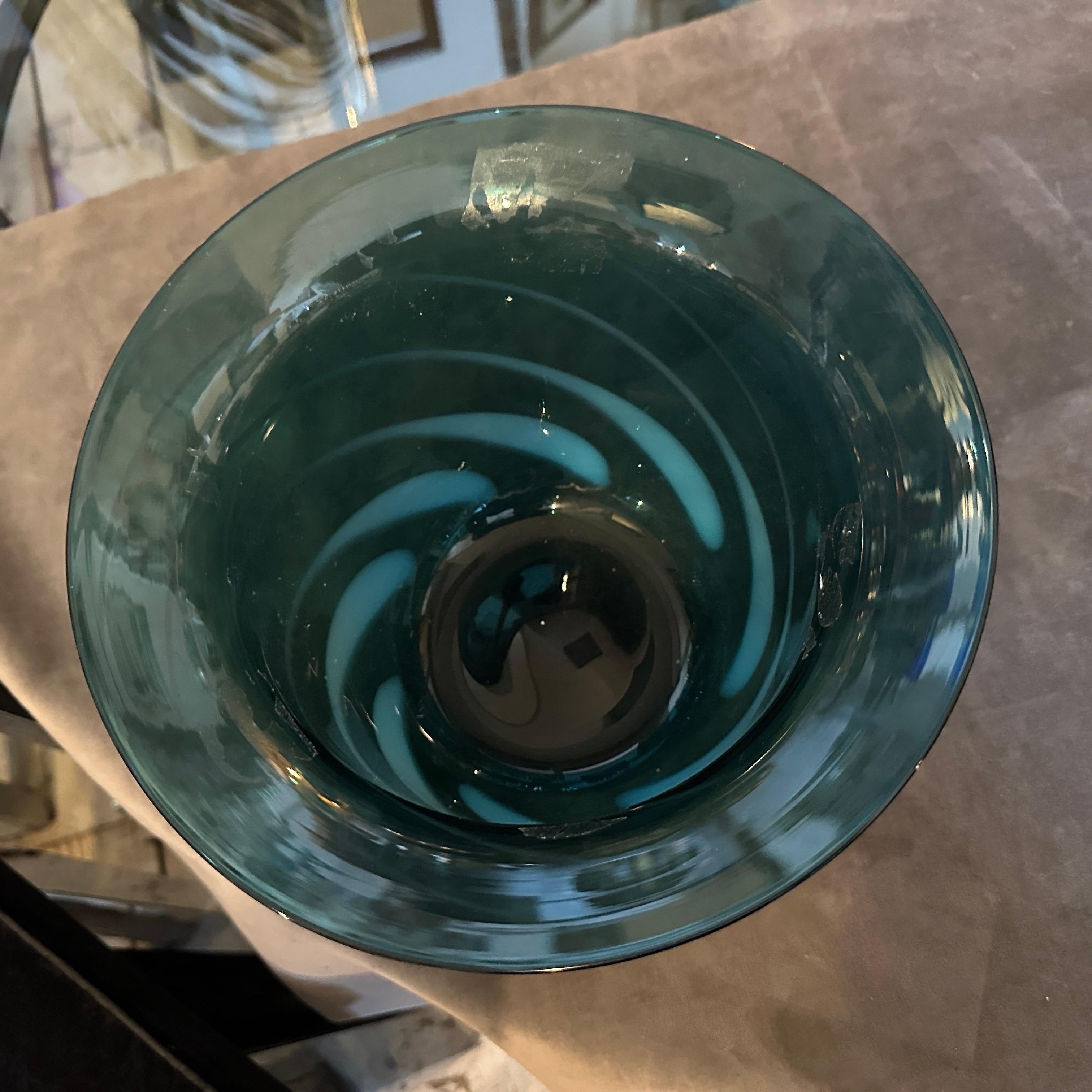 Vaso moderno anni '80 in vetro di Murano verde e grigio soffiato a mano di Venini in vendita 4