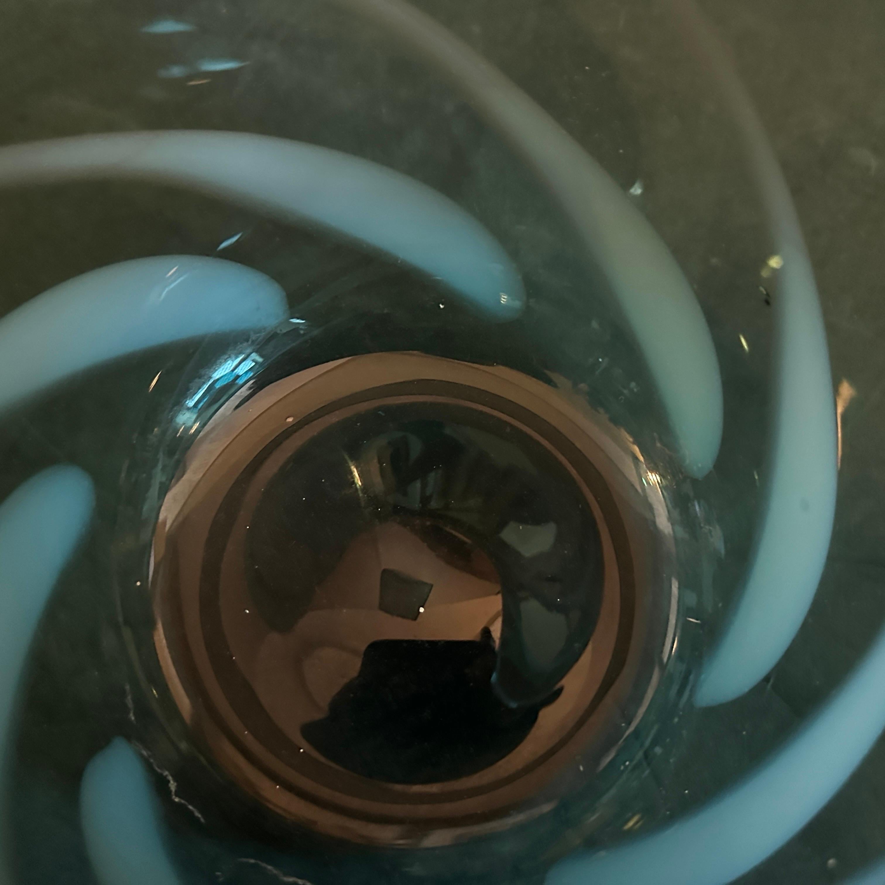 Italiano Vaso moderno anni '80 in vetro di Murano verde e grigio soffiato a mano di Venini in vendita