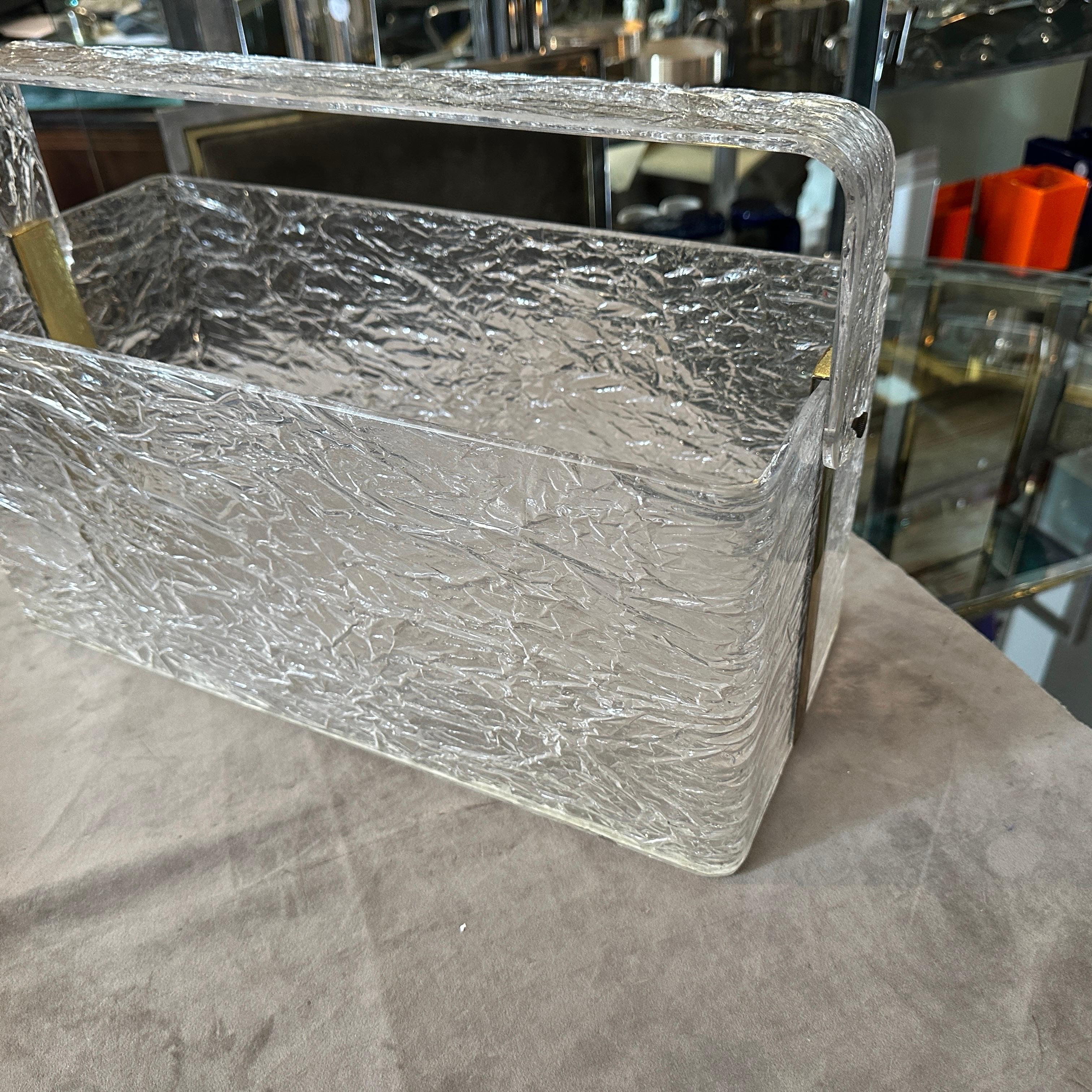 1980s Modern Iced Lucite and Brass Italian Design Magazine Rack by Cavinato For Sale 1
