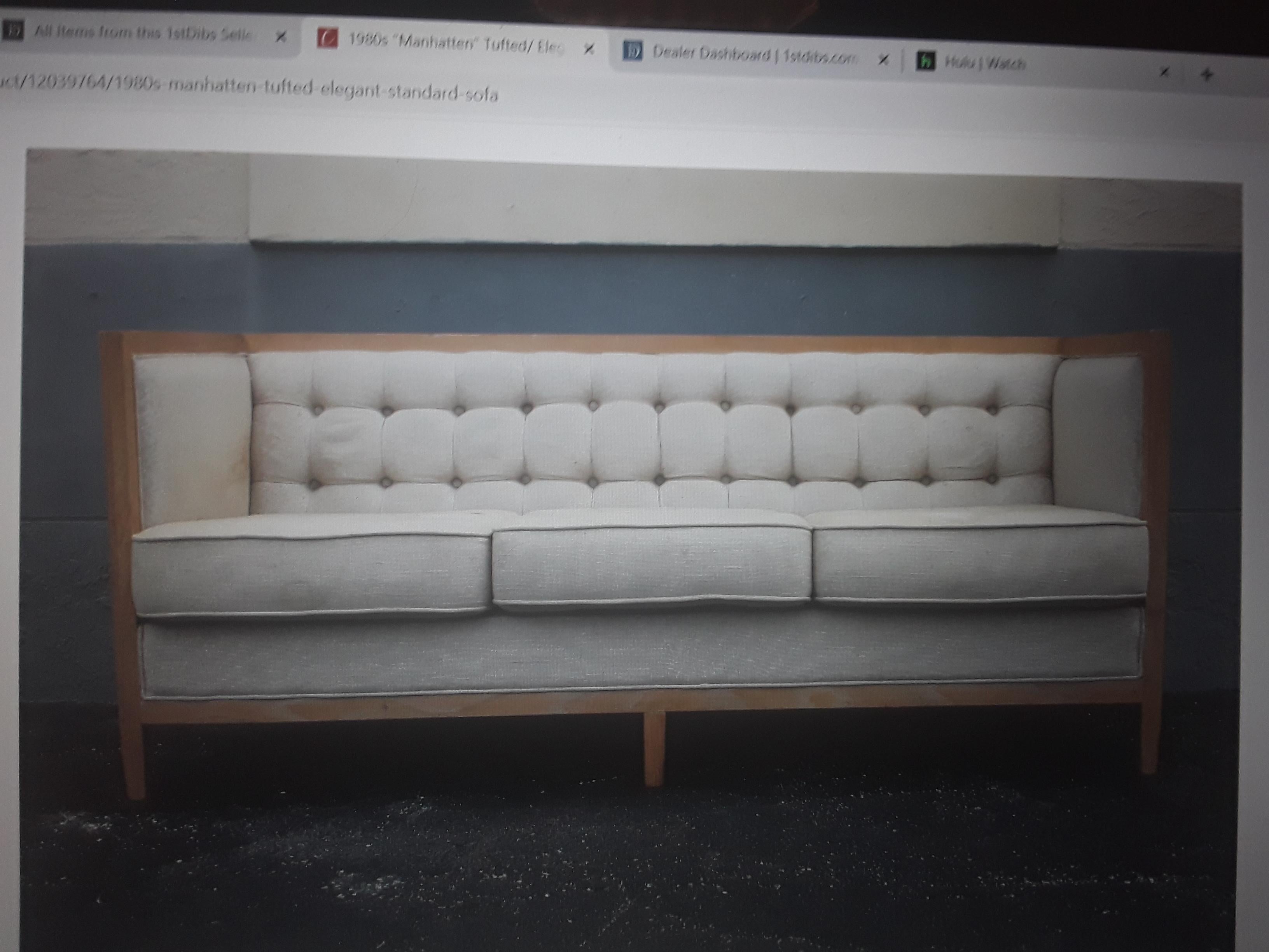 1980's Modern Manhattan Elegant Tufted Standard Sofa For Sale 12