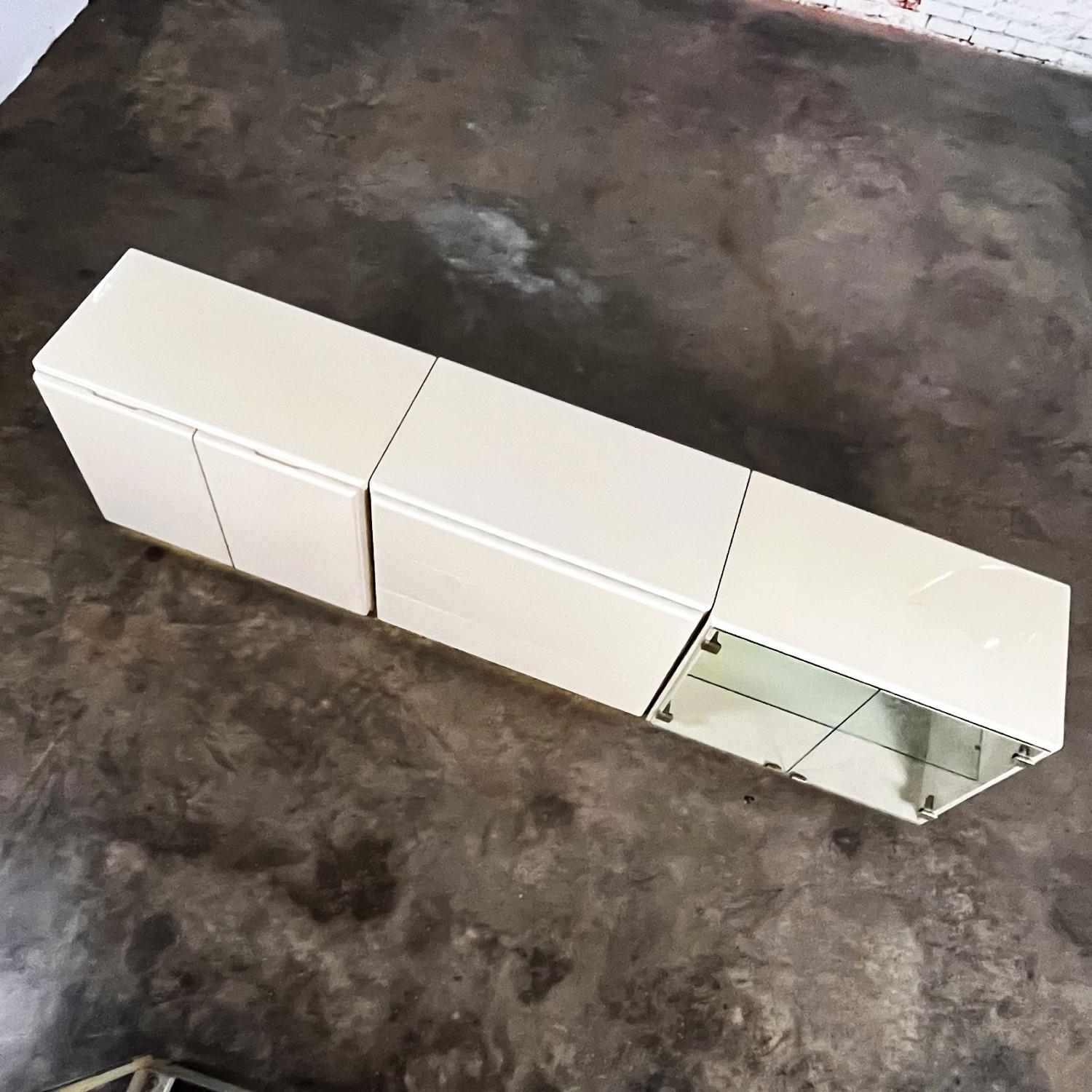 1980s Modern Modular Storage System by Milo Baughman for Thayer Coggin 3 Pieces For Sale 5