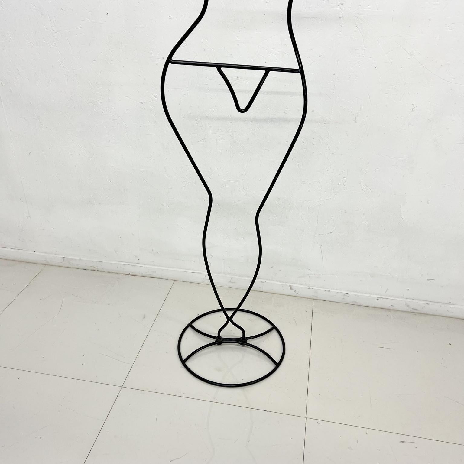 1980s Modern Nude Valet Tubular Metal Art Häpen by Ehlén Johansson Sweden In Good Condition In Chula Vista, CA