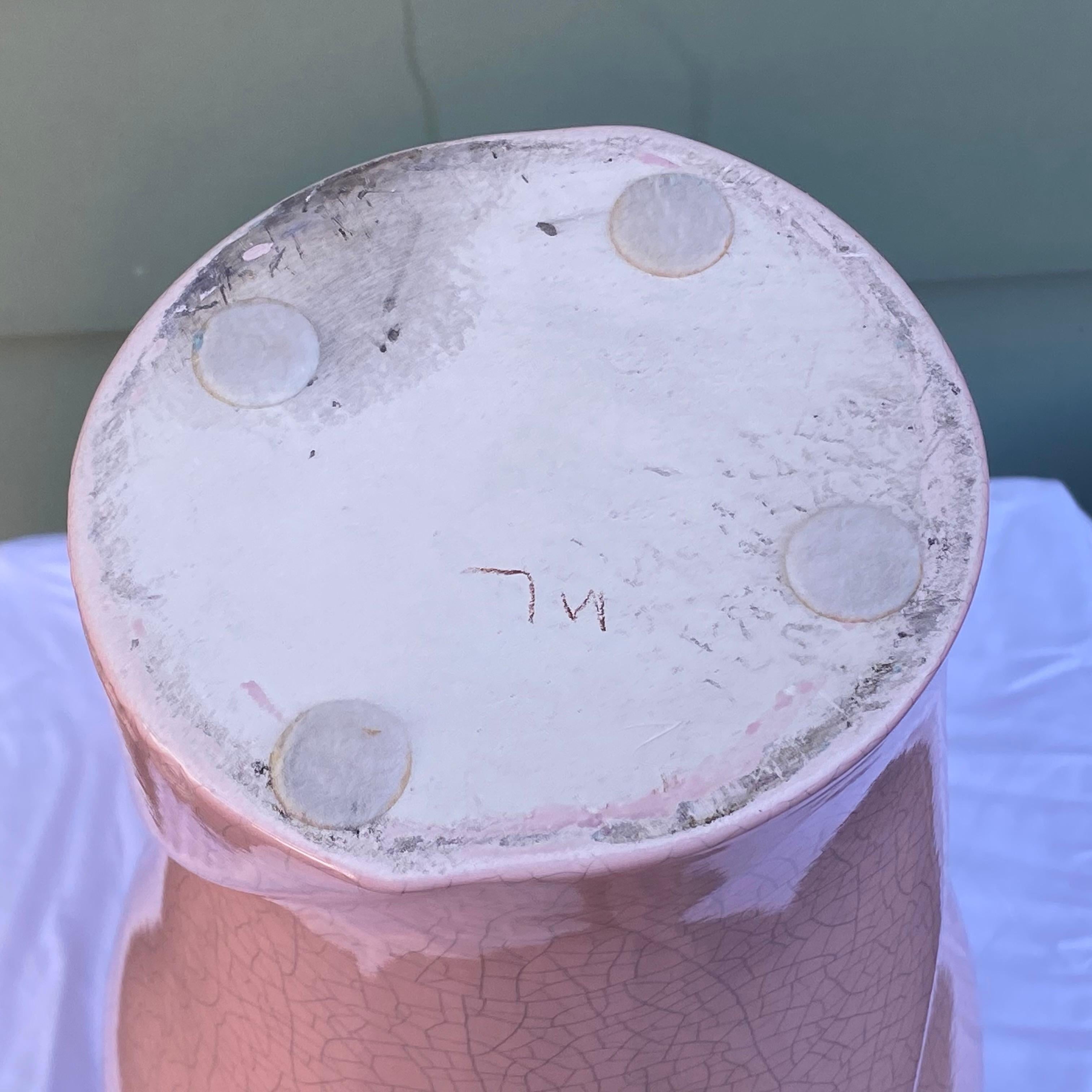 Vaso moderno scultoreo rosa craquelé del 1980 di Jaru in vendita 5