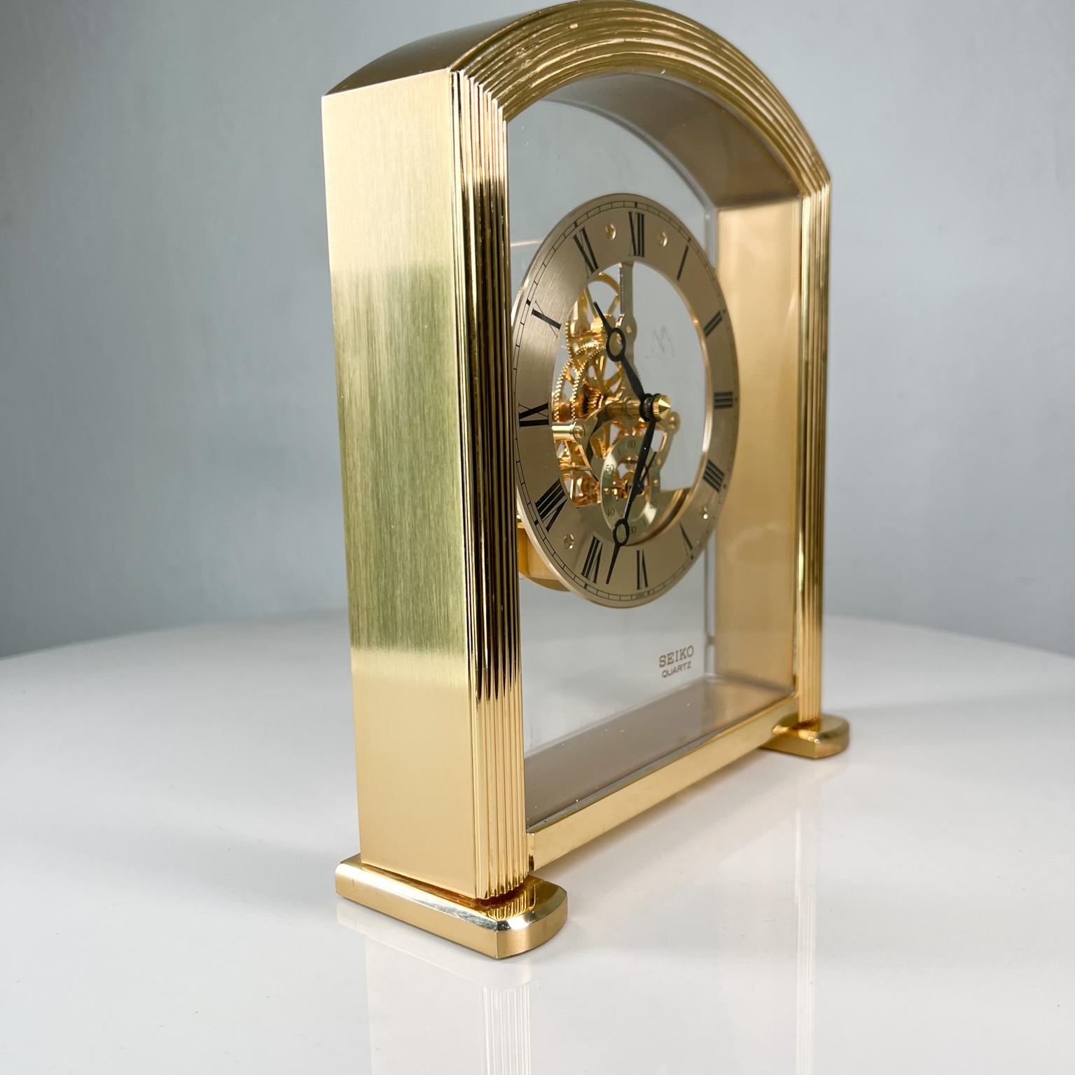 1980s Modern Seiko Quartz Skeleton Desk Clock in Brass For Sale 2