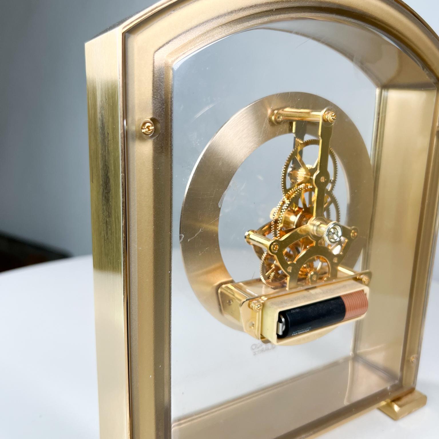 1980s Modern Seiko Quartz Skeleton Desk Clock in Brass For Sale 8