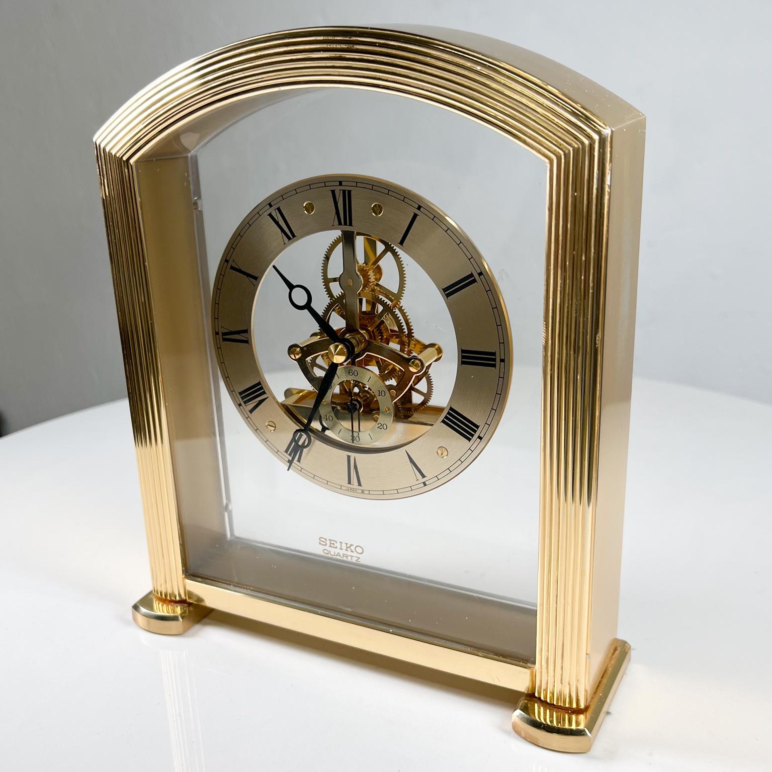 seiko quartz table clock