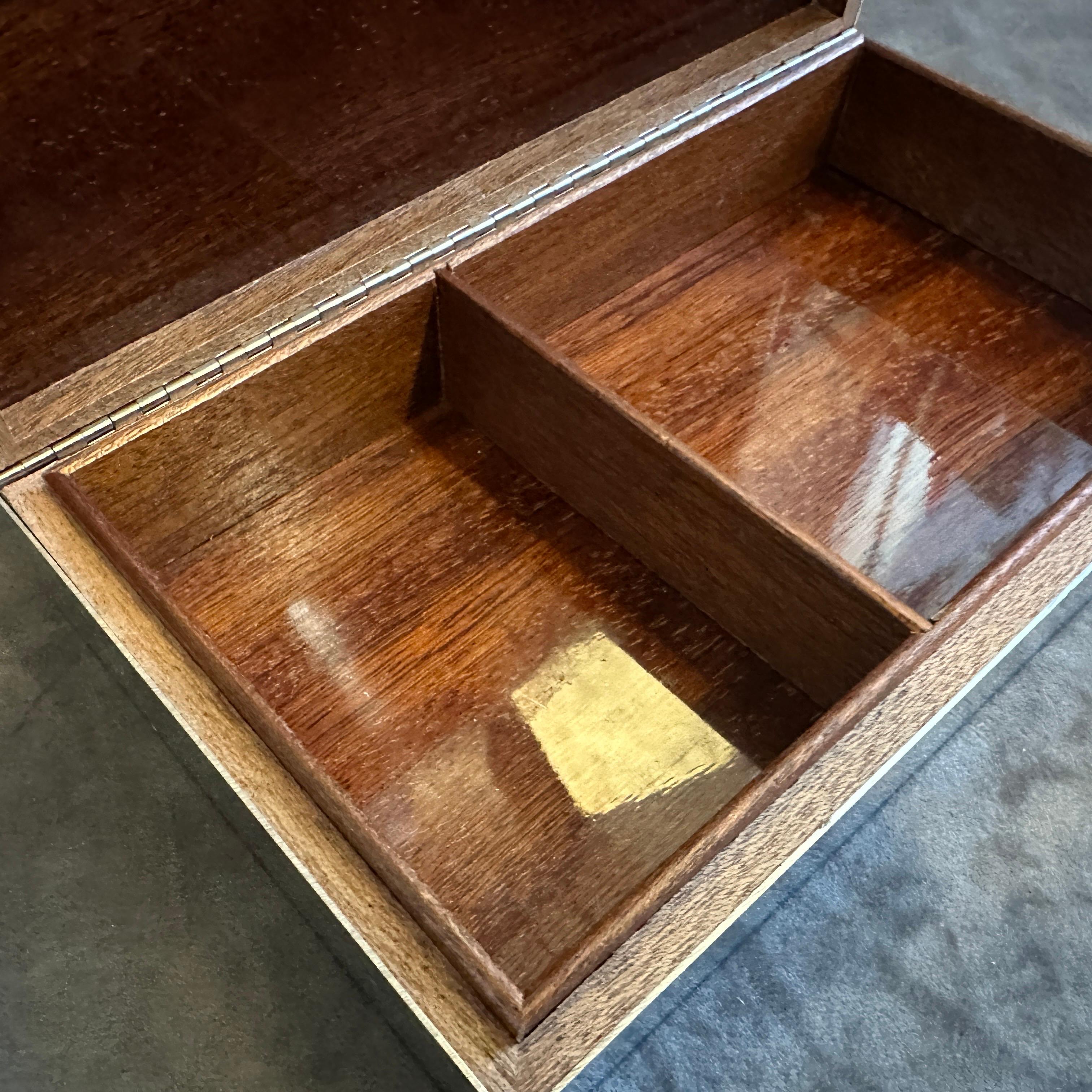 Scatola di lusso moderna degli anni '80 in ottone e placcata in argento di Gucci Florence in vendita 2