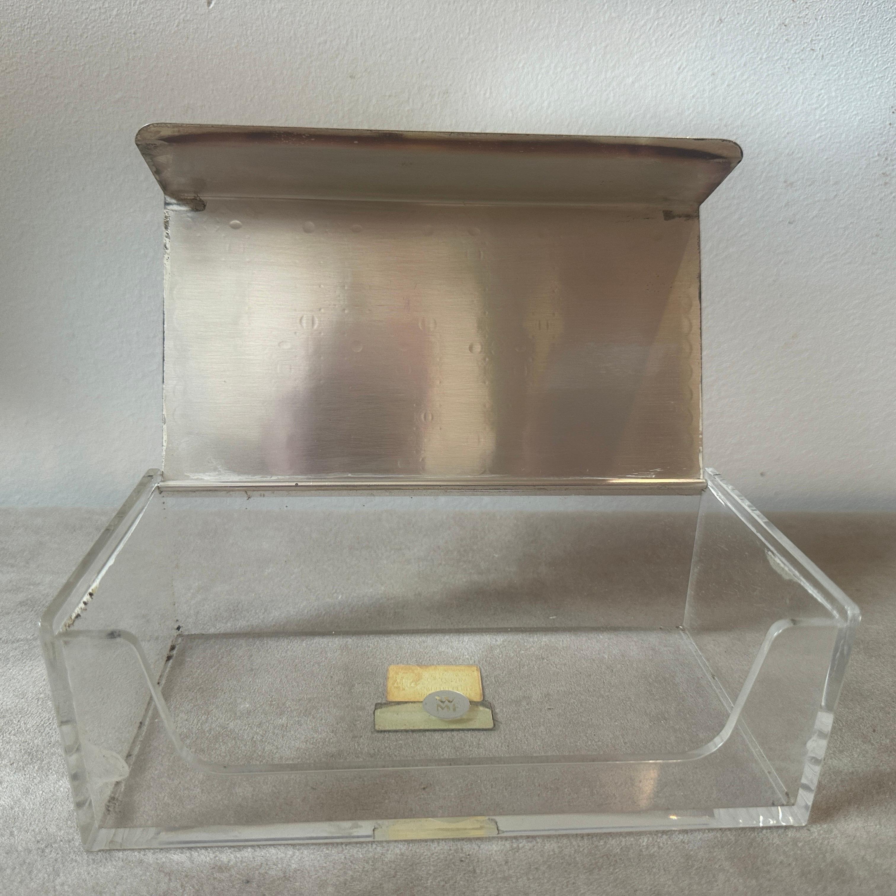 Scatola di vanità tedesca rettangolare moderna degli anni '80 placcata in argento e plexiglass In condizioni buone in vendita a Aci Castello, IT