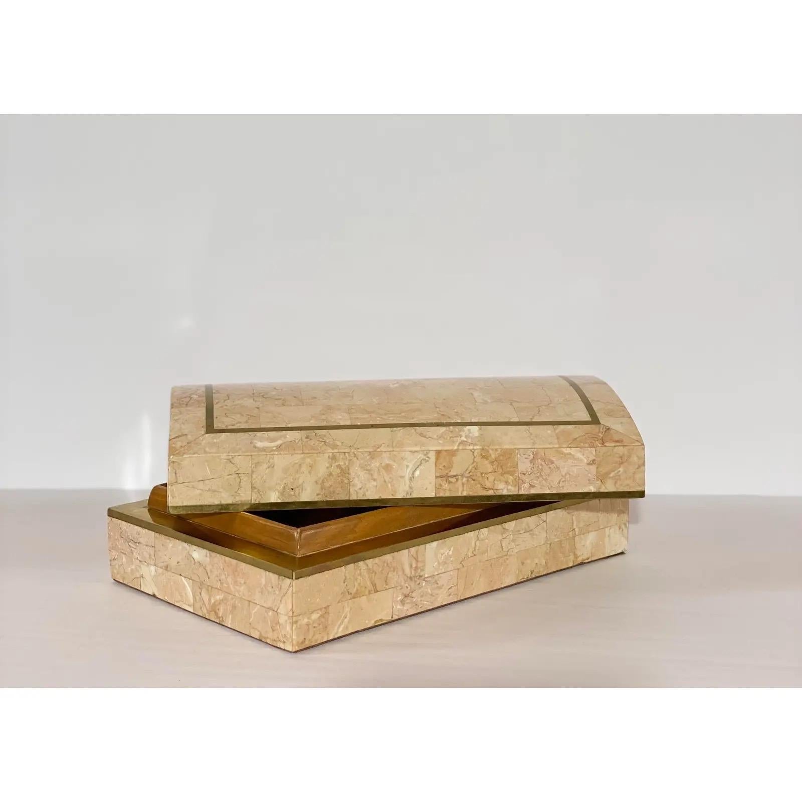 1980s Modern Tessellated Stone Rectangular Lidded Box In Good Condition For Sale In Farmington Hills, MI