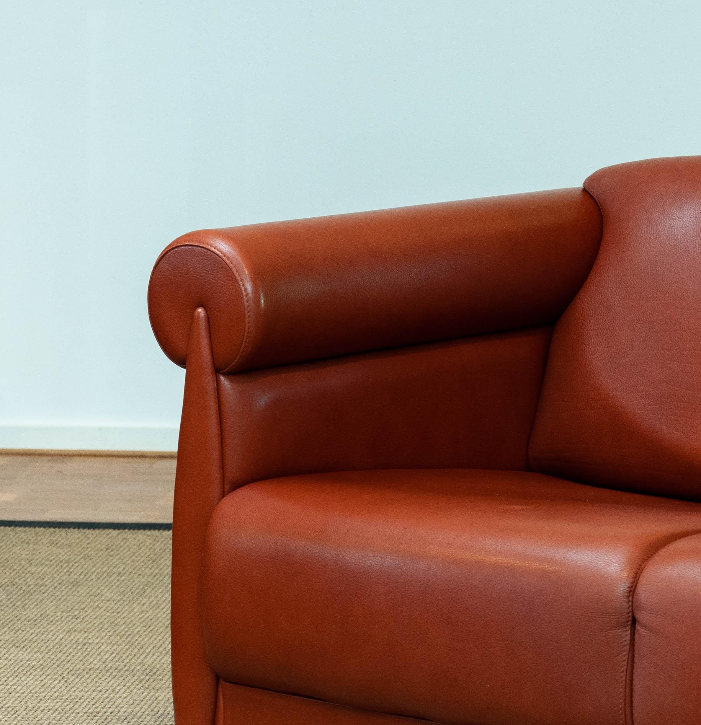 Modernes zweisitziges Sofa aus cognacfarbenem Leder von Klaus Wettergren, Dänemark, 1980er Jahre im Zustand „Gut“ im Angebot in Silvolde, Gelderland