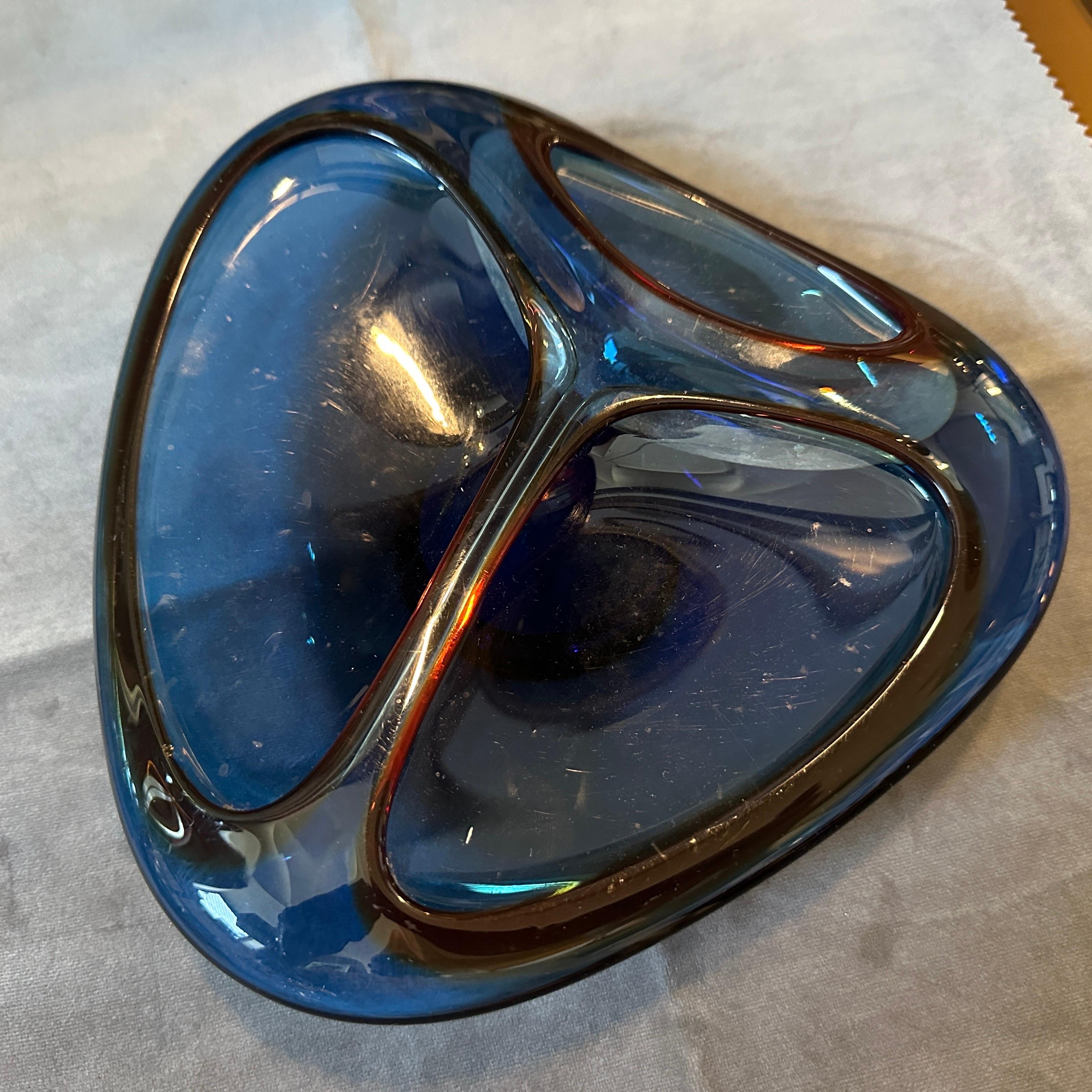 1980s Modernist Blue and Brown Murano Glass Triangular Ashtray For Sale 5