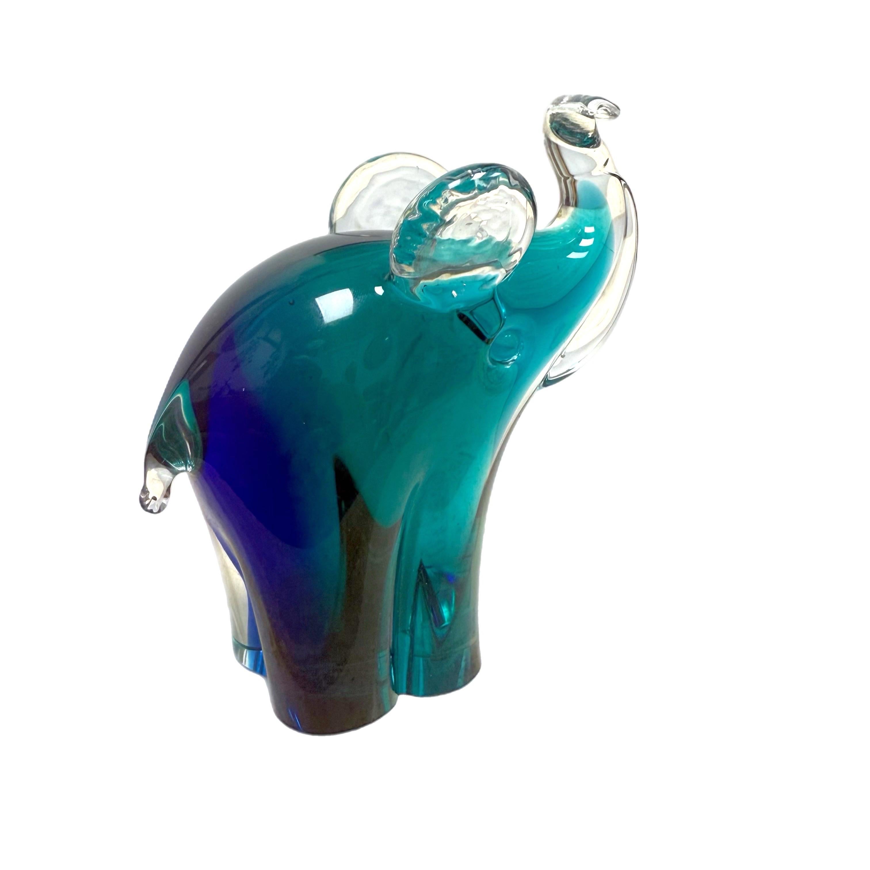 Modernistischer blauer und grüner Sommerso-Elefant aus Muranoglas von Vincenzo Nason aus den 1980er Jahren (Italienisch) im Angebot