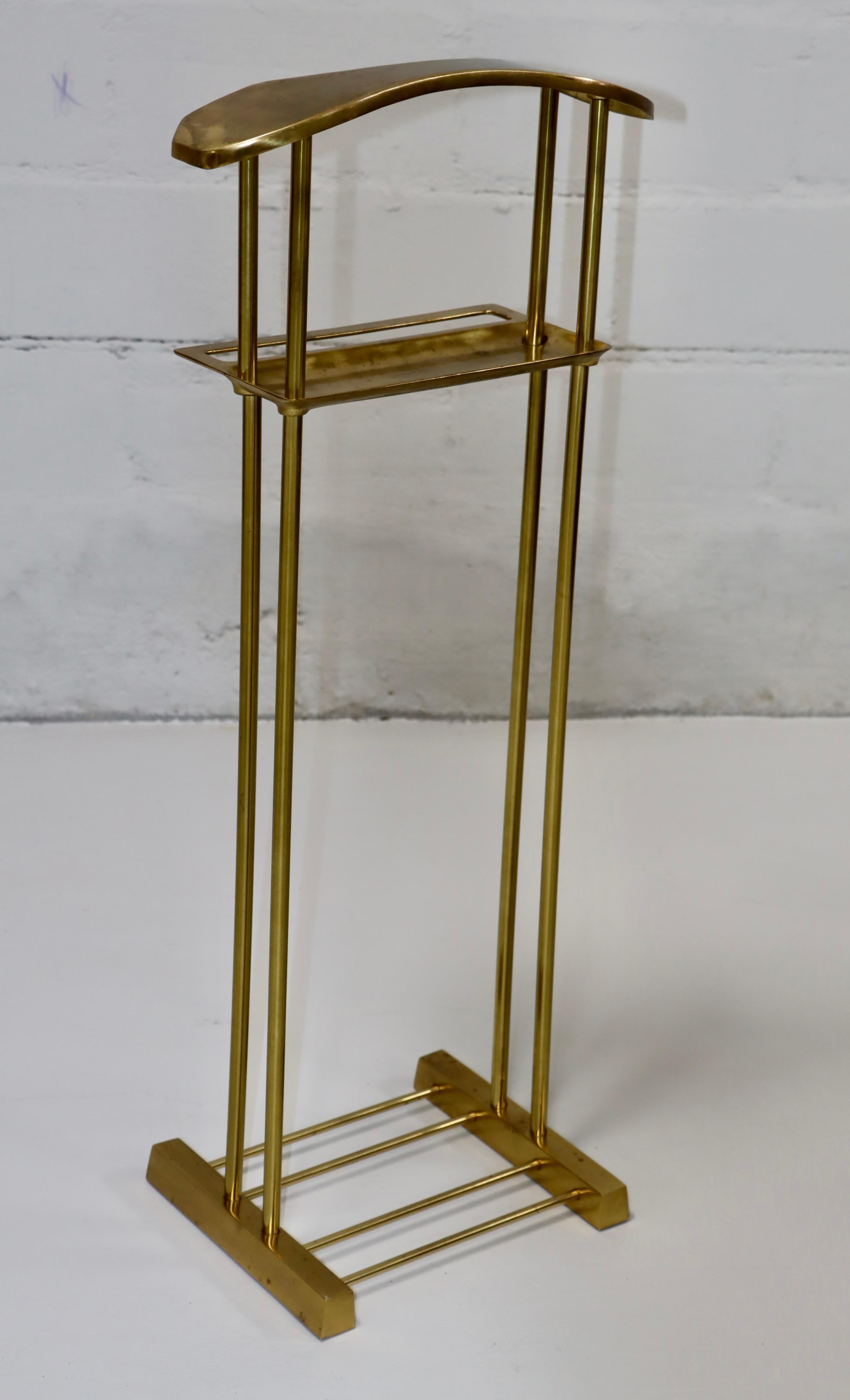 1980's Modernist Brass Valet Stand By Decorative Crafts Inc. For Sale 2