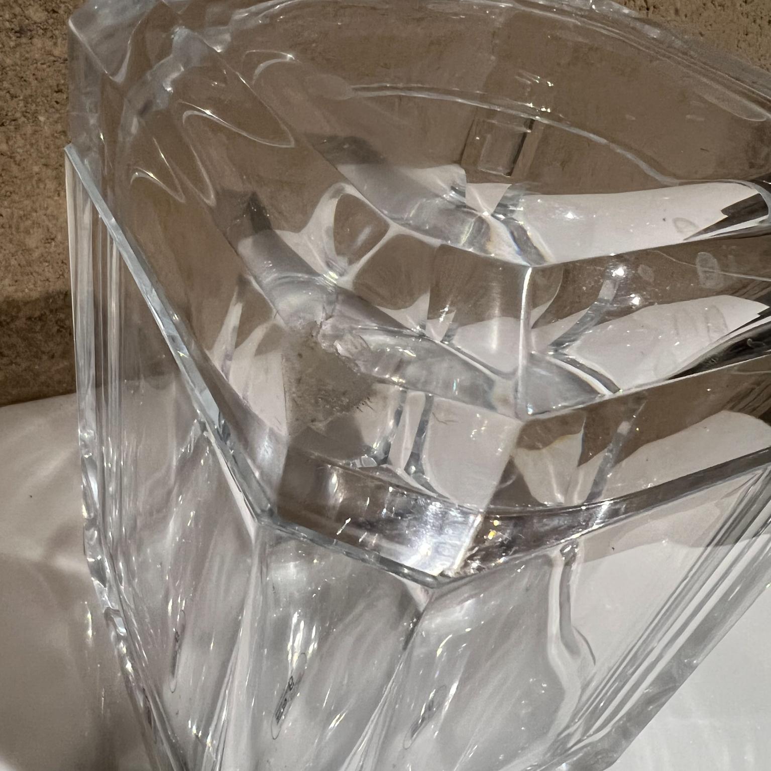 1980s Modernist Carlisle Lucite Ice Bucket Italian Alessandro Albrizzi Style For Sale 2