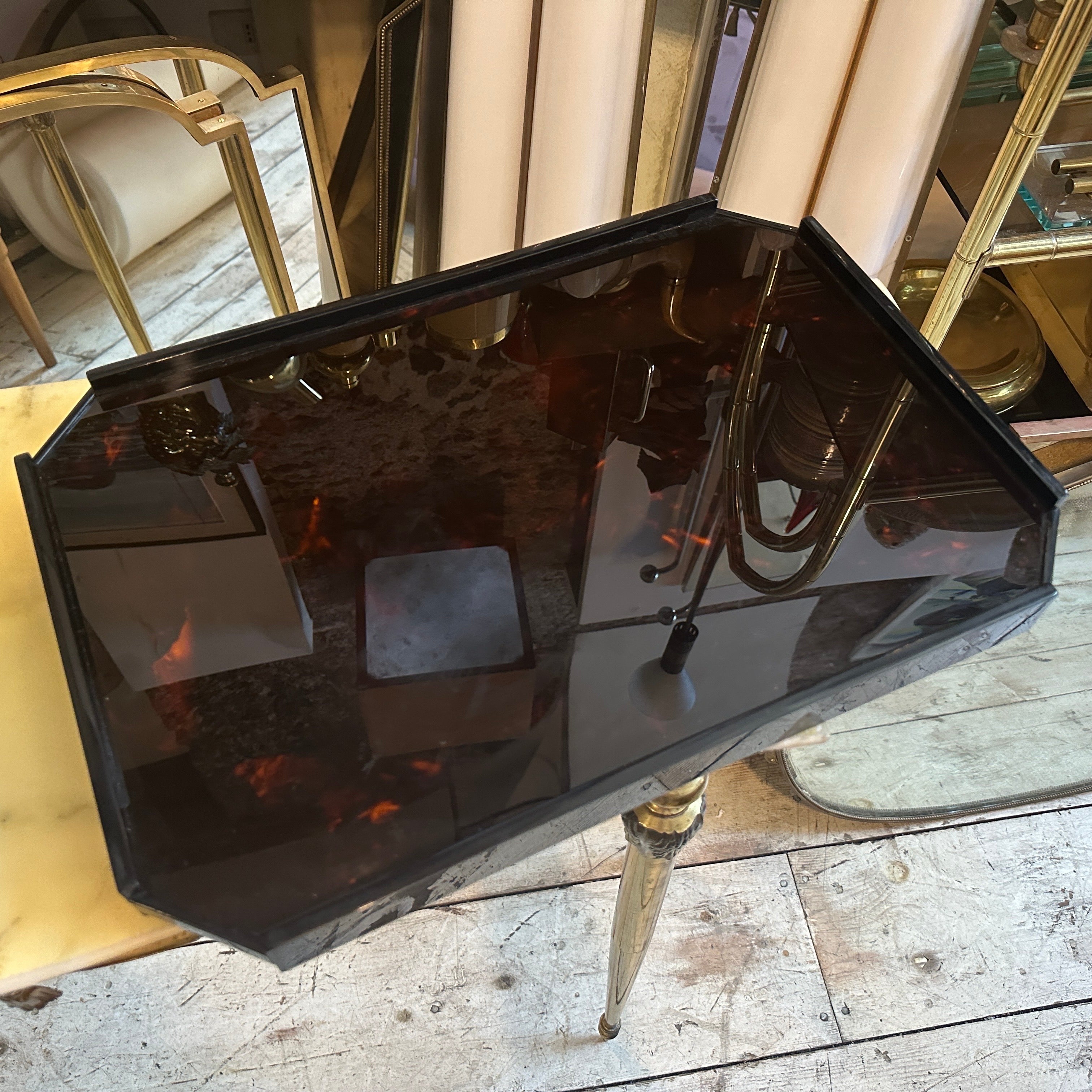1980s Modernist Fake Tortoise Lucite and Bamboo Octagonal Italian Tray In Good Condition In Aci Castello, IT