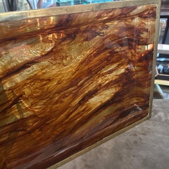 Bandeja italiana de lucita falsa de carey modernista de los años 80 por Ulderico Cavinato