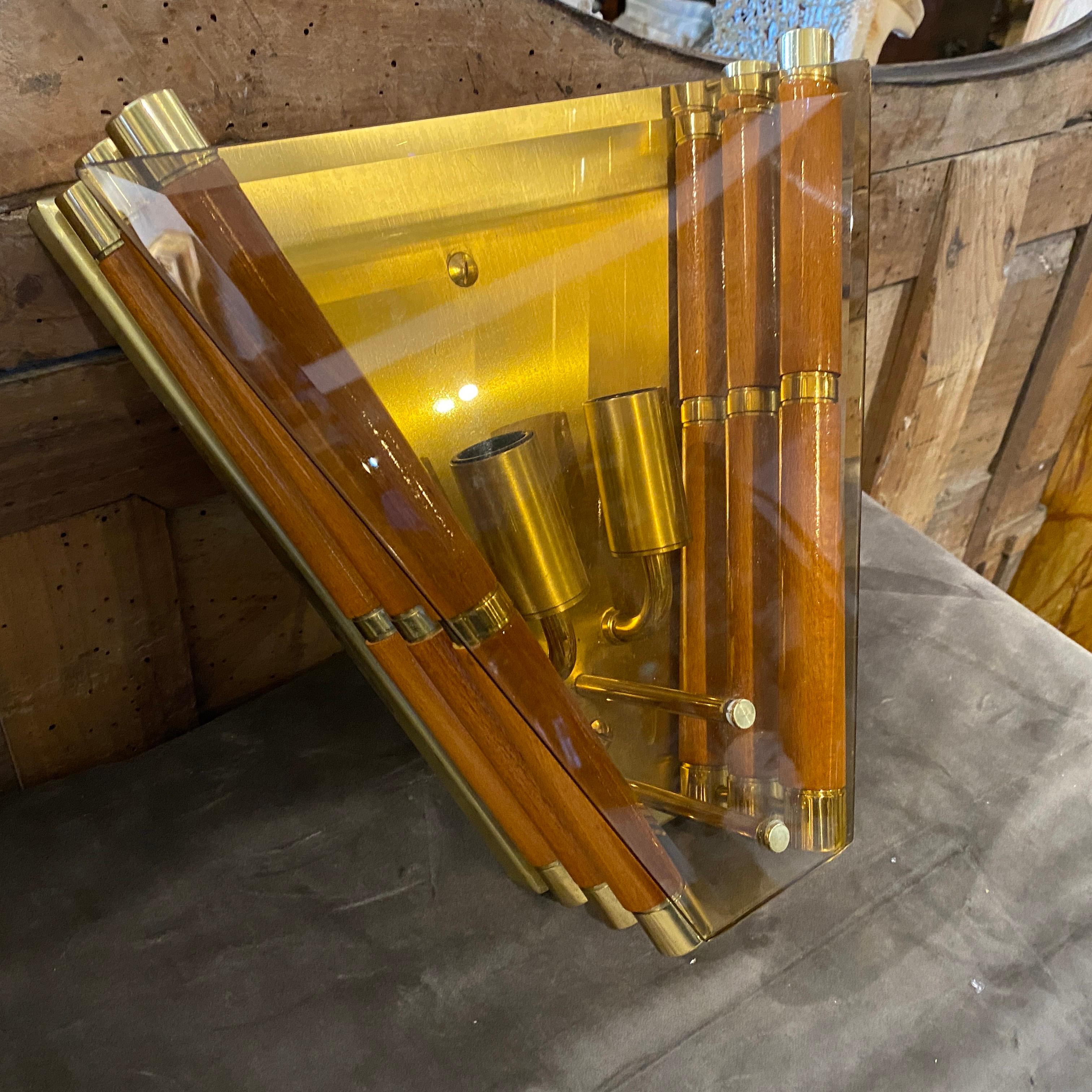 20th Century 1980s Modernist Glass, Wood and Brass Italian Wall Sconce For Sale