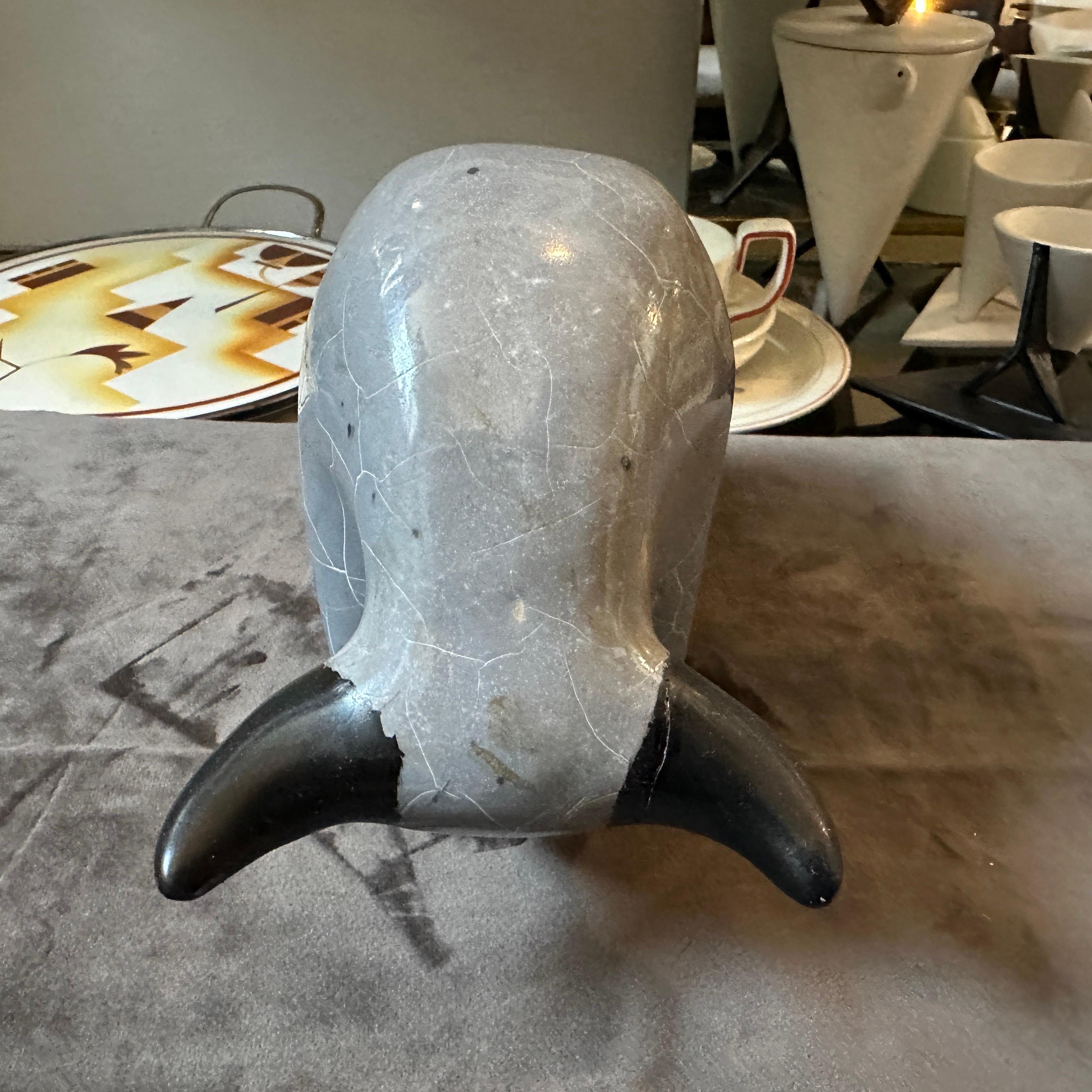 Toro alemán modernista de cerámica de lava gris y negra de los años 80 en Bueno estado para la venta en Aci Castello, IT