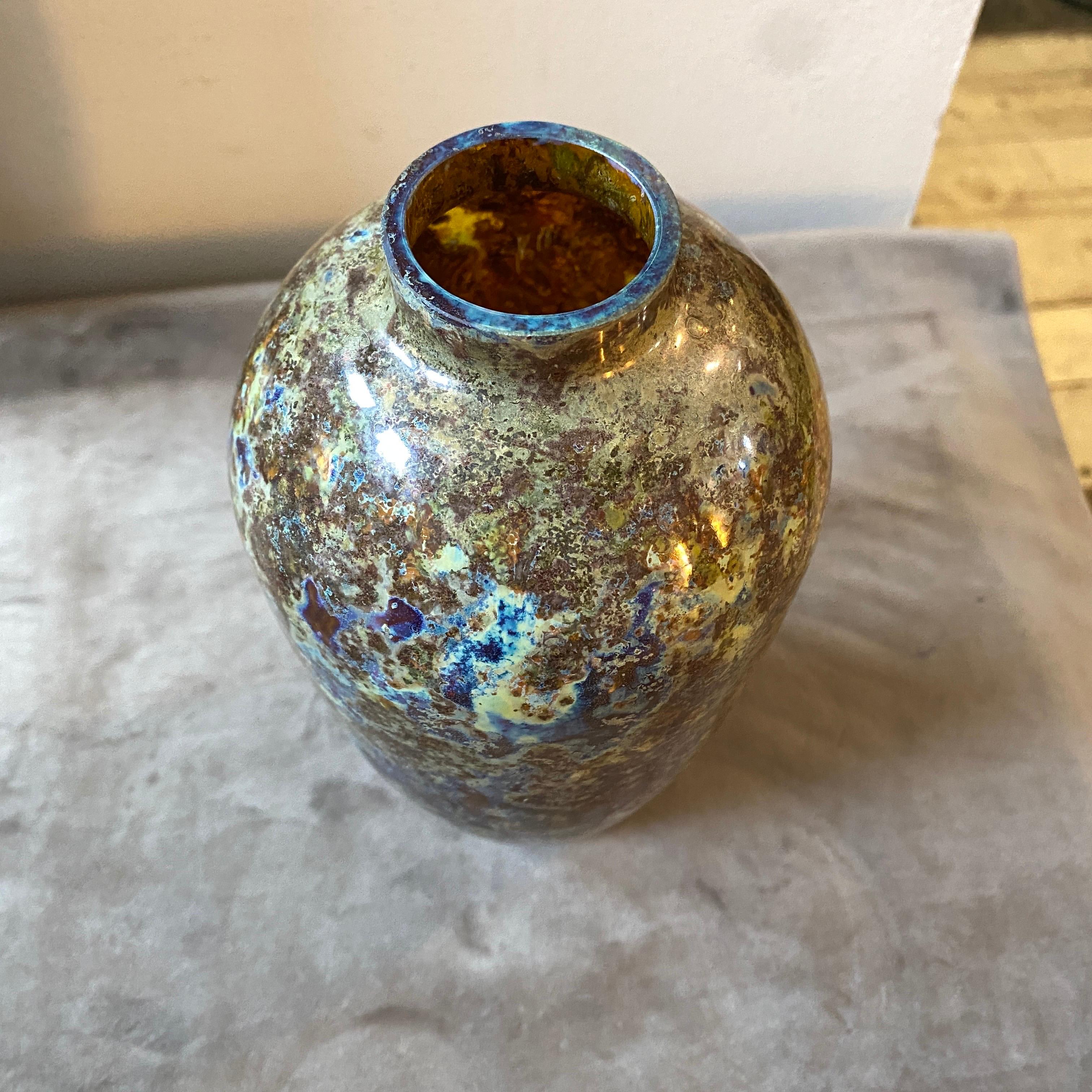 A rare murano glass vase designed and manufactured in Italy by Carlo Moretti. It's acid signed on the bottom, lovely organic policrome glass it's in perfect condition.