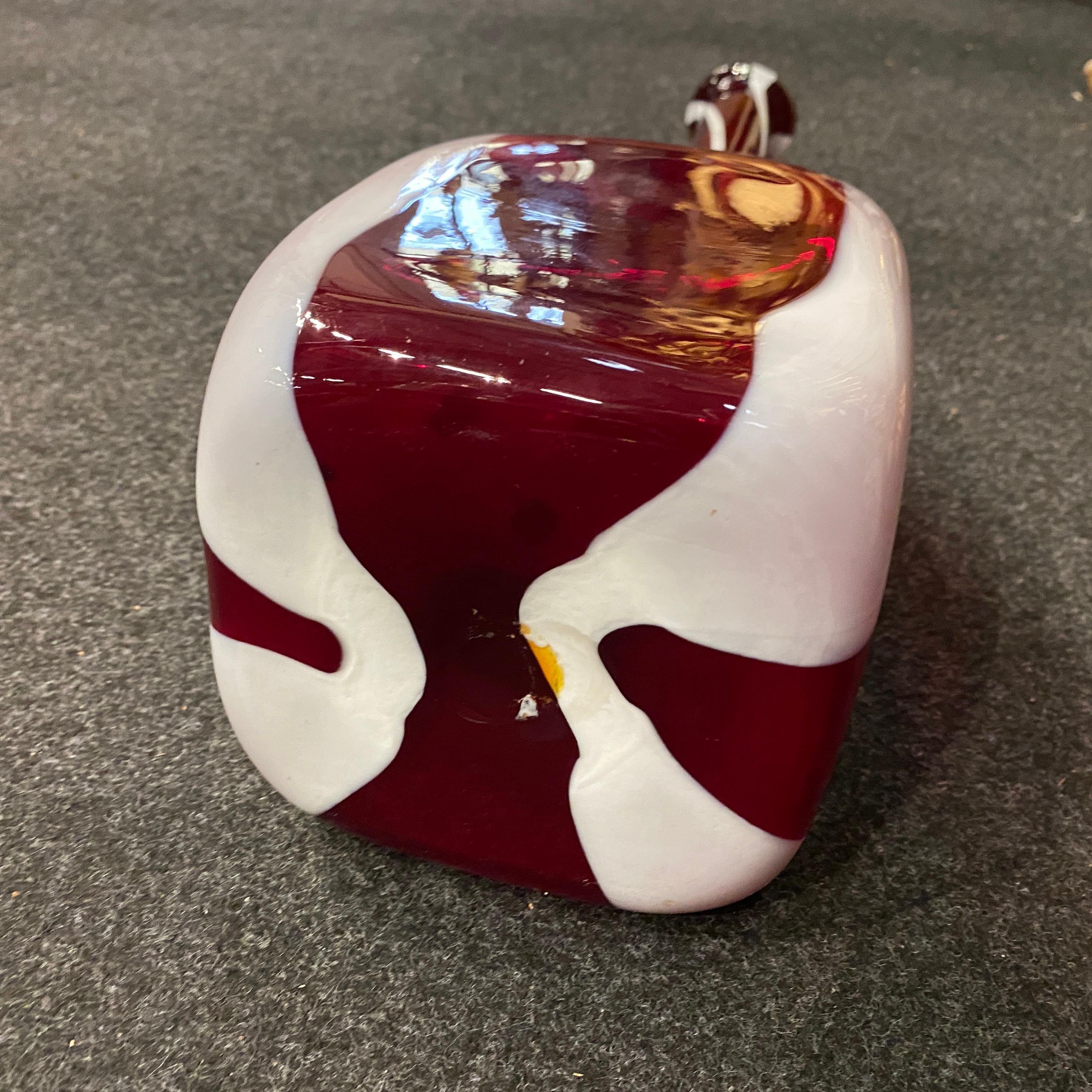 1980s Modernist Red and White Tall Murano Glass Bottle Vase by Carlo Moretti 3