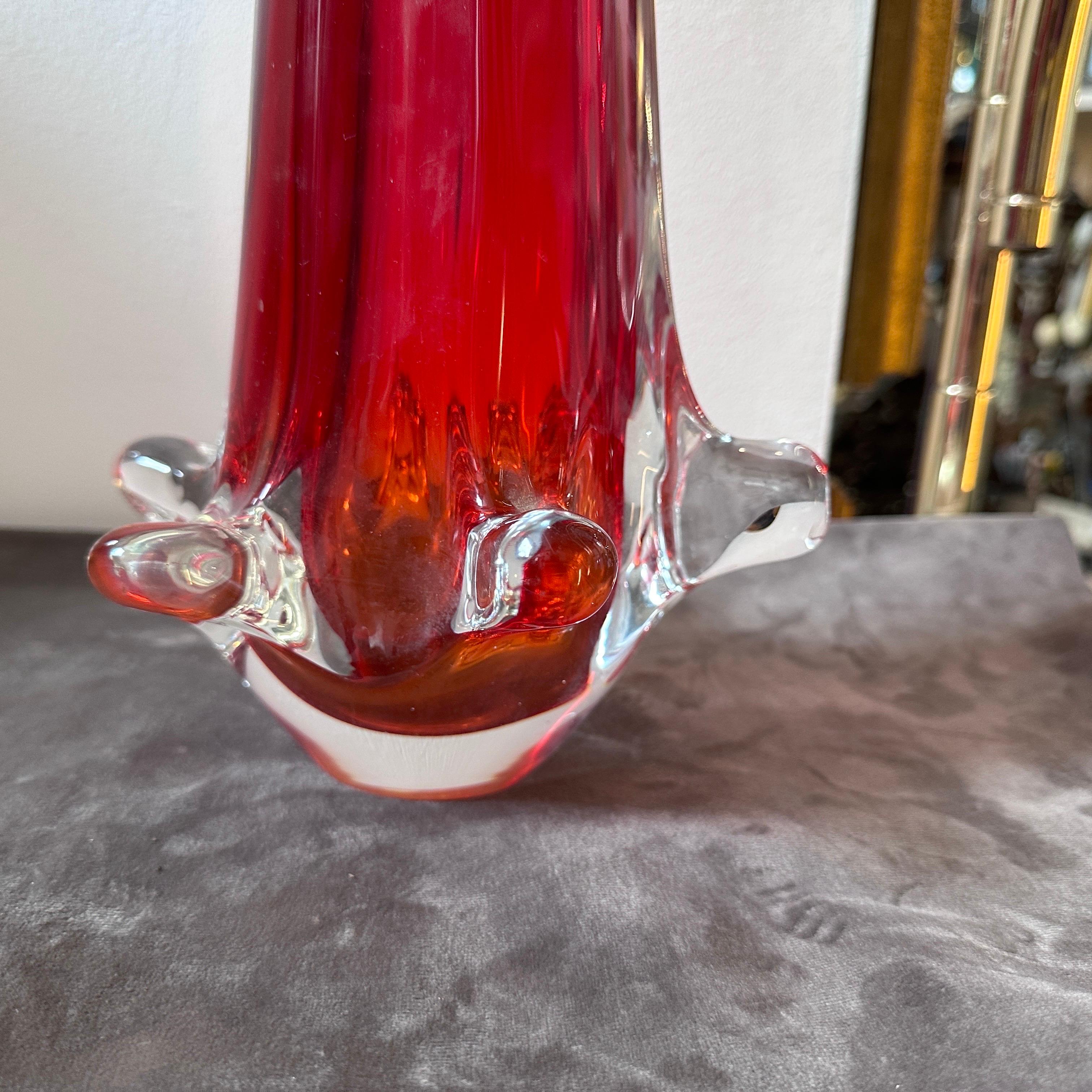 Italian 1980s Modernist Red Sommerso Murano Glass Tall Vase by Seguso For Sale