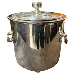 Cubitera modernista bañada en plata de los años 80 de Christofle