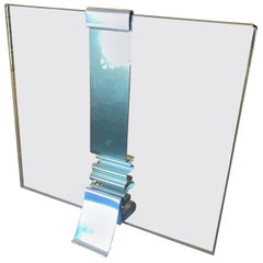 1980s Modernist Silver Plated Metal and Plexiglass Italian Picture Frame