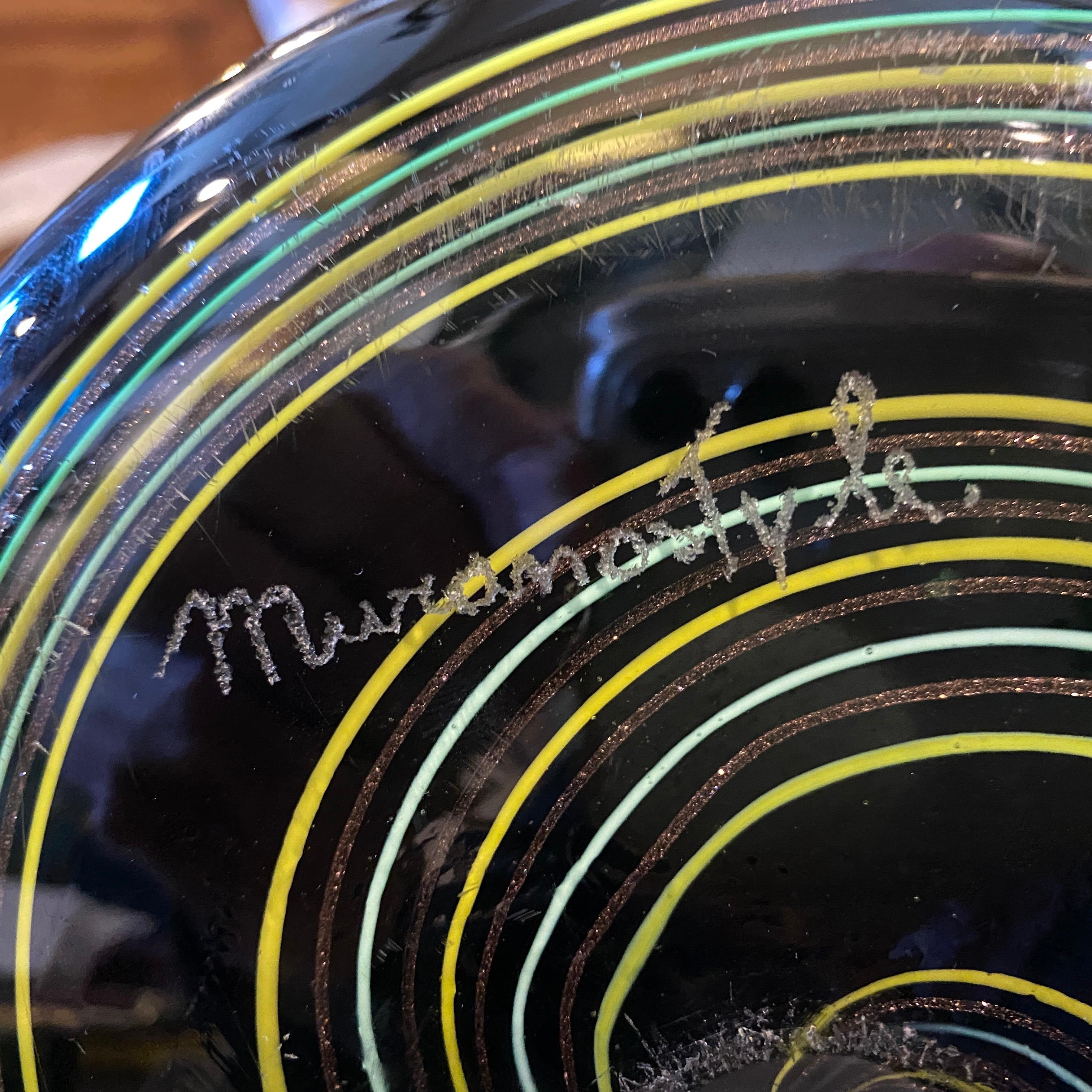 Verre de Murano Vase en verre de Murano rayé moderniste des années 1980 en vente
