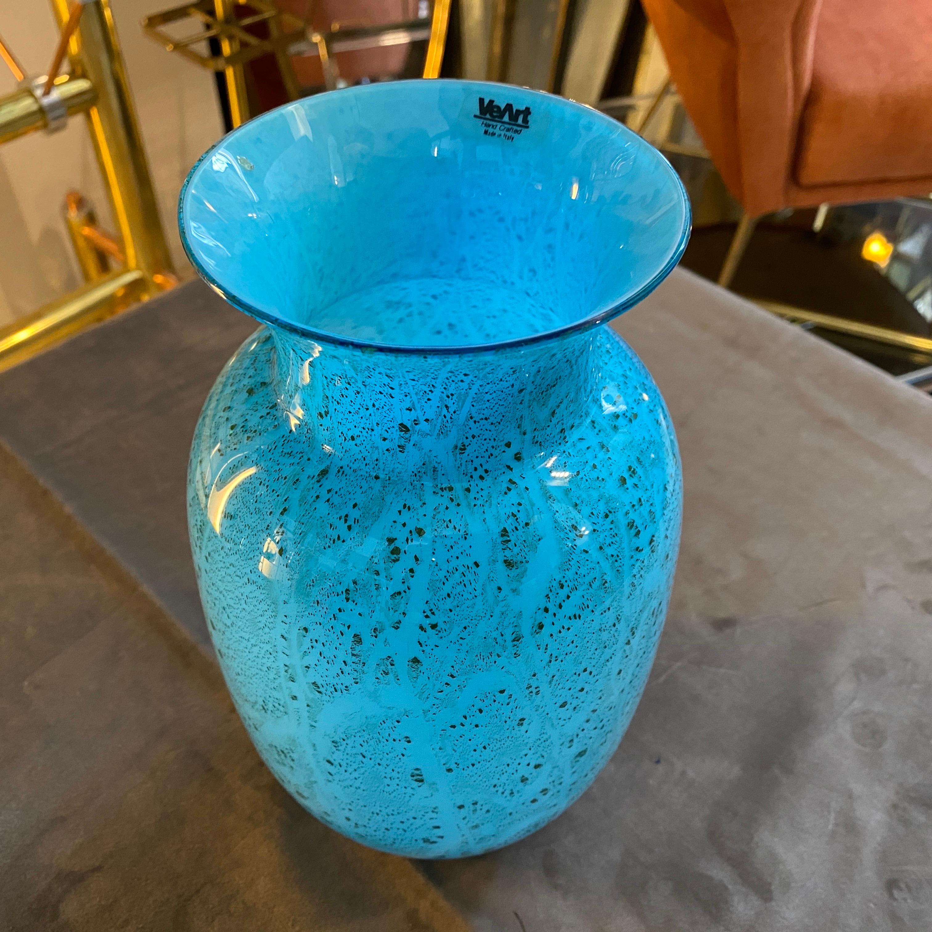 20ième siècle Vase moderniste en verre de Murano turquoise et noir des années 1980 par VeArt en vente