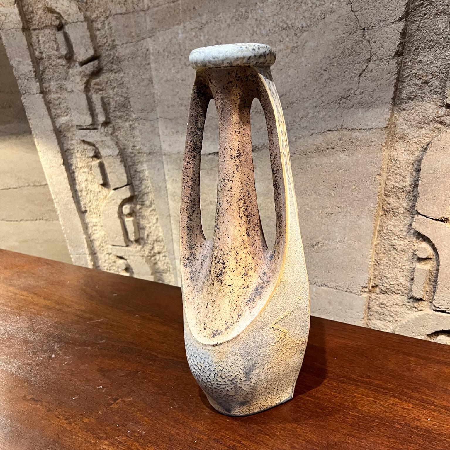 1980s Modernist Vase by Chico Ribeiro Munoz Brazil 2