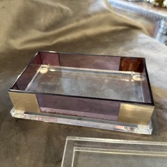 1980er Jahre Modernist Weiß und Rosa Lucite und Silber Italienisch Rechteckige Vanity Box