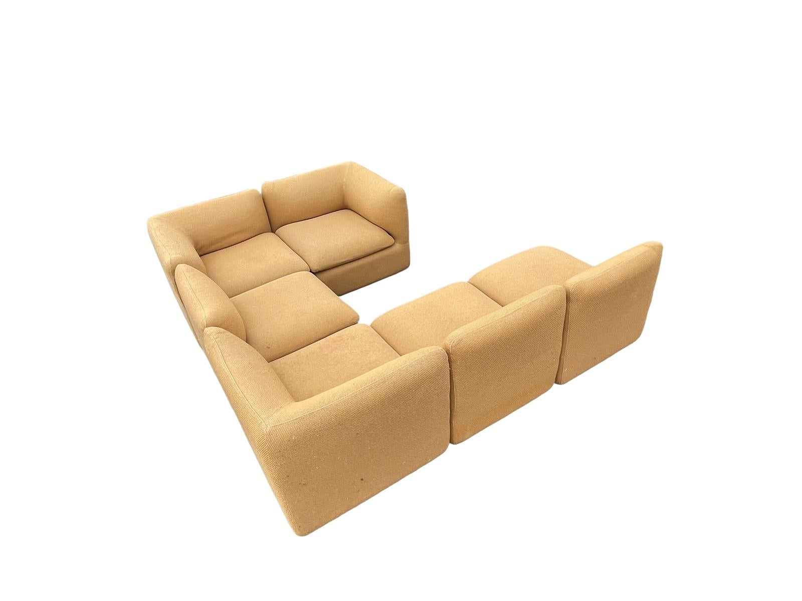 Estupendo sofá seccional modular Steelcase de seis piezas 