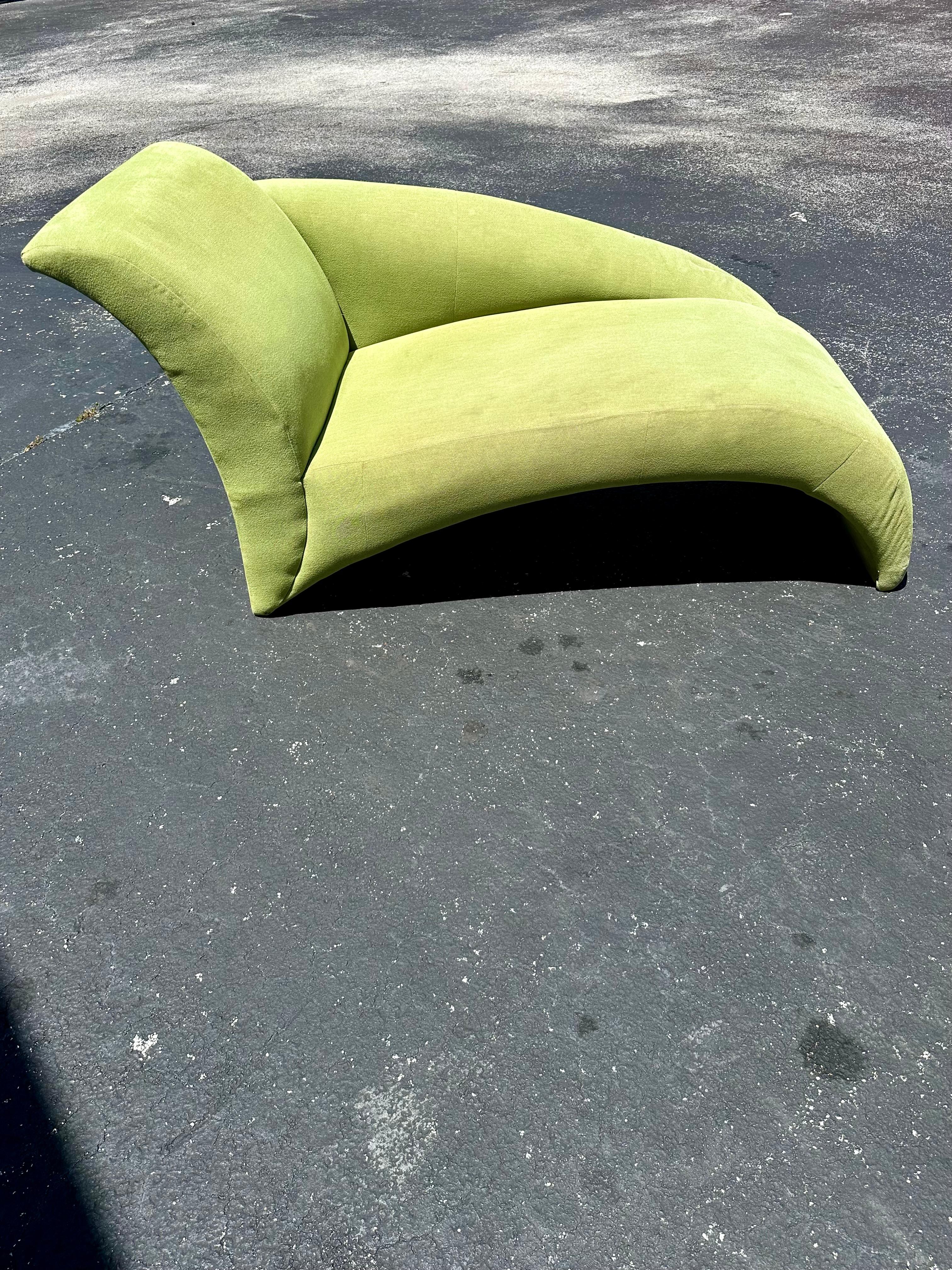 1980s Modular Green Sculptural Curved Sofa Chaise Lounge, Set of 2 For Sale 5
